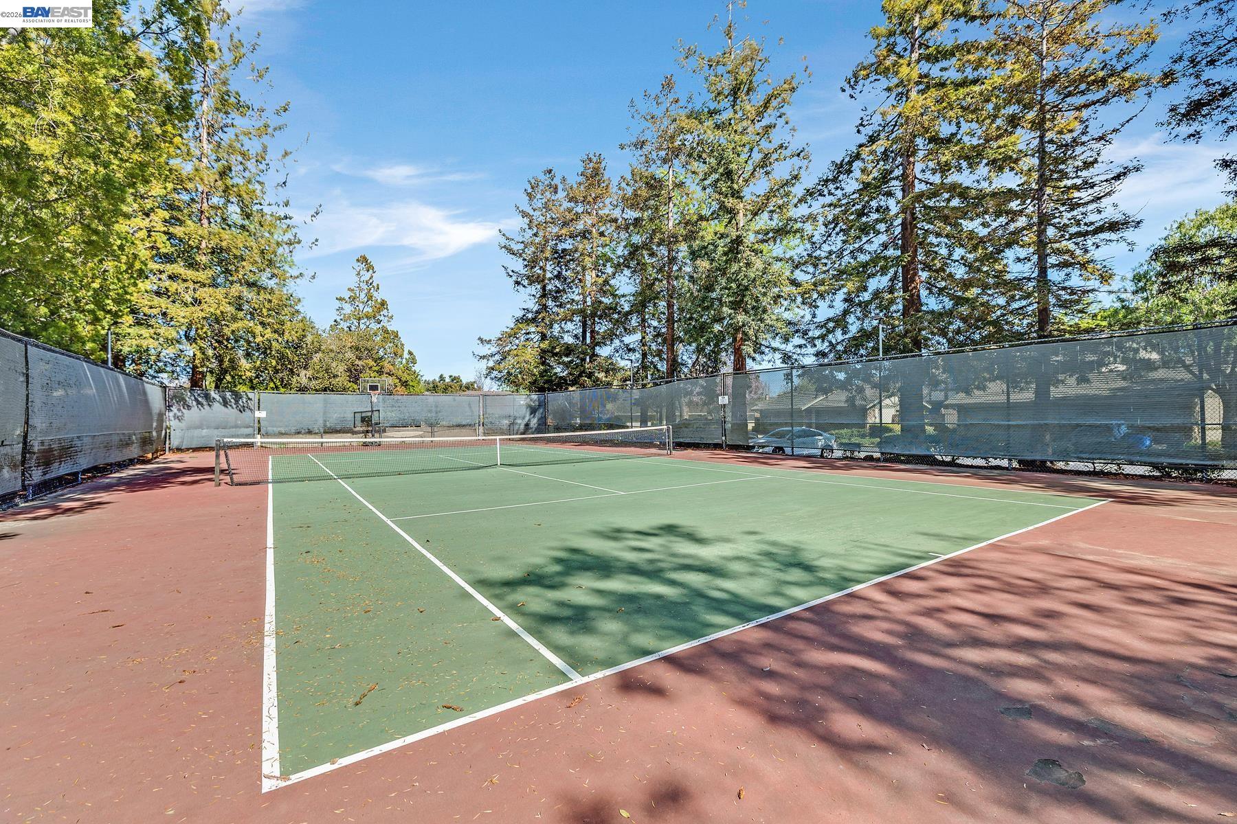 Detail Gallery Image 47 of 50 For 4229 Tanager Cmn, Fremont,  CA 94555 - 2 Beds | 1/1 Baths