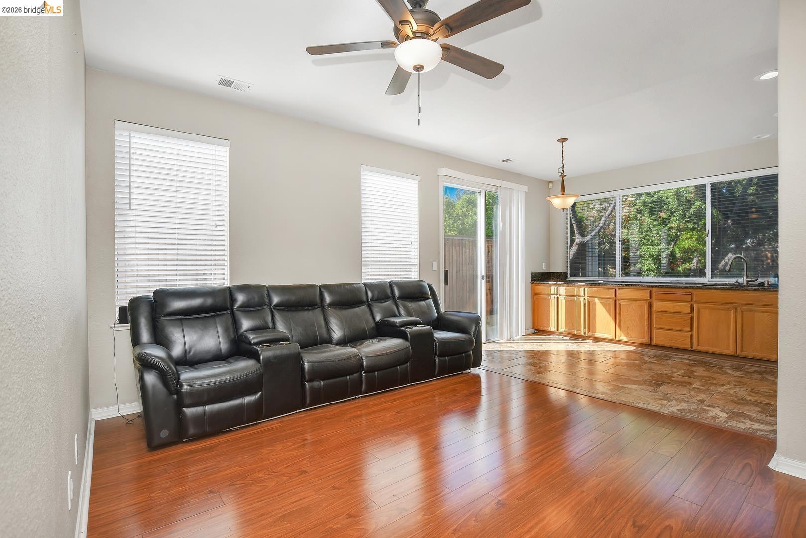 2451 Carpinteria DR, Antioch CA 94531 — photo 7