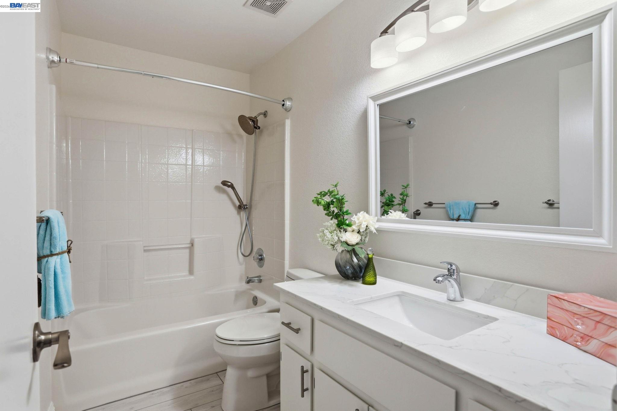 Detail Gallery Image 27 of 53 For 1702 Highland Cir, Fairfield,  CA 94534 - 4 Beds | 2 Baths