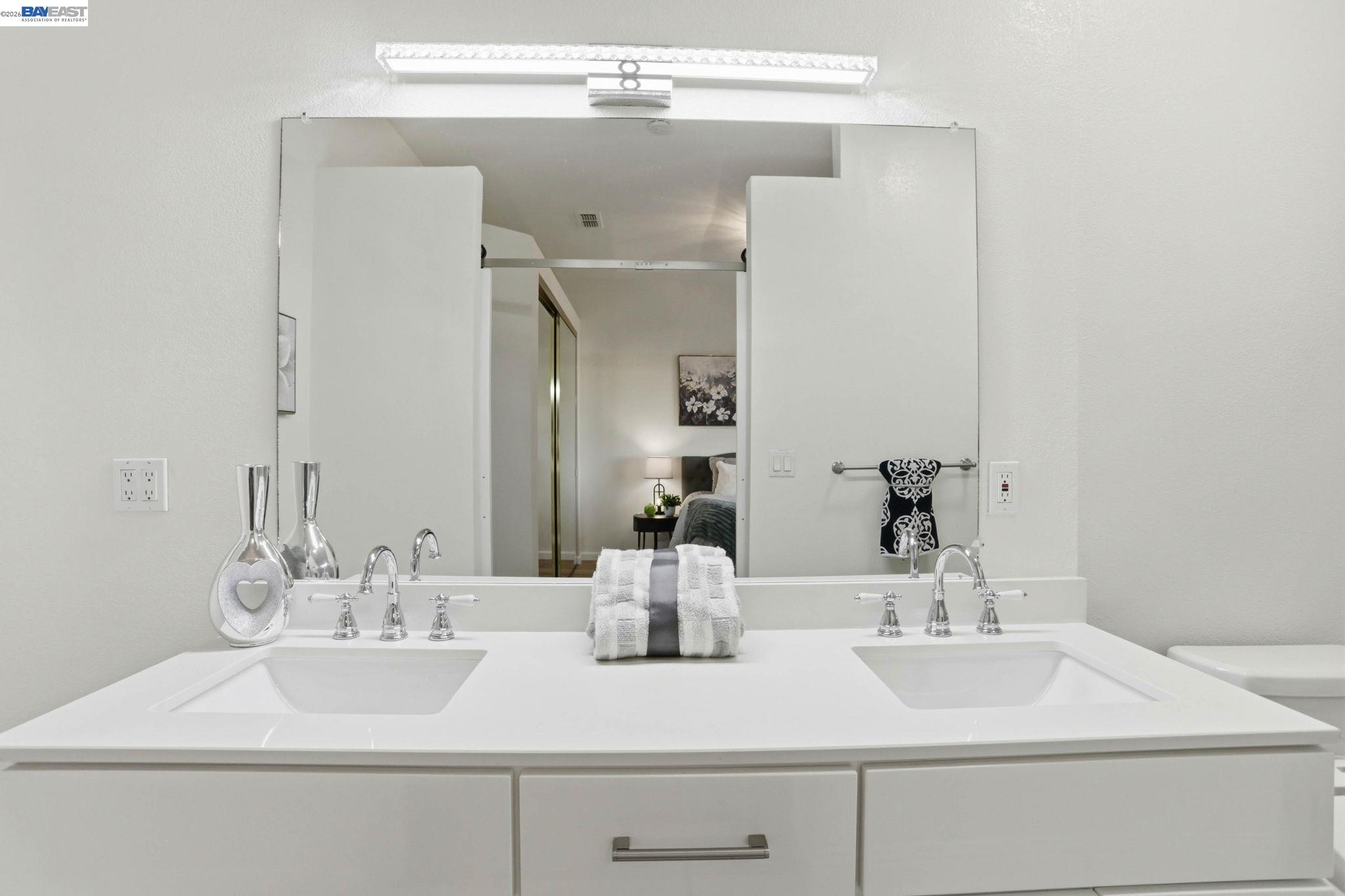 Detail Gallery Image 32 of 53 For 1702 Highland Cir, Fairfield,  CA 94534 - 4 Beds | 2 Baths