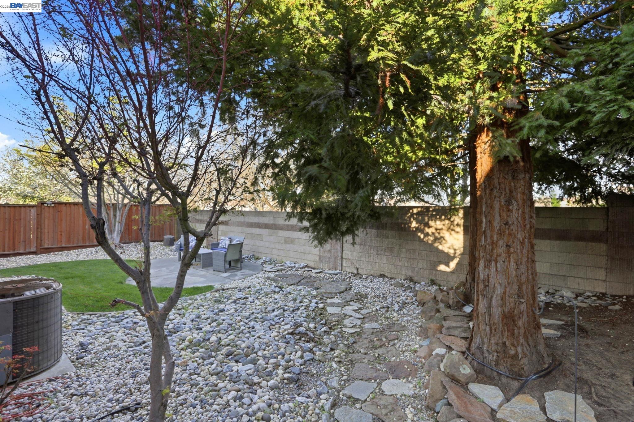 Detail Gallery Image 35 of 53 For 1702 Highland Cir, Fairfield,  CA 94534 - 4 Beds | 2 Baths