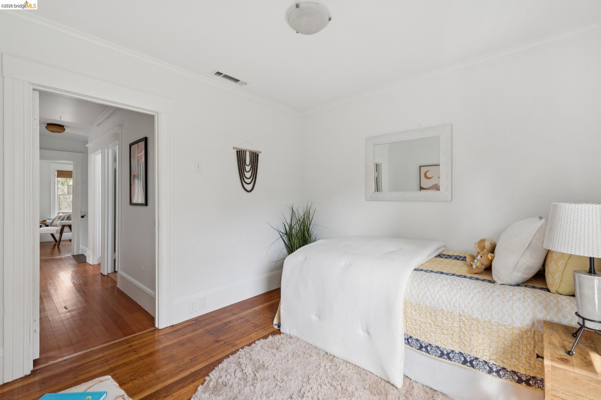 Detail Gallery Image 38 of 42 For 3316 Harrison St, Oakland,  CA 94611 - 4 Beds | 2 Baths