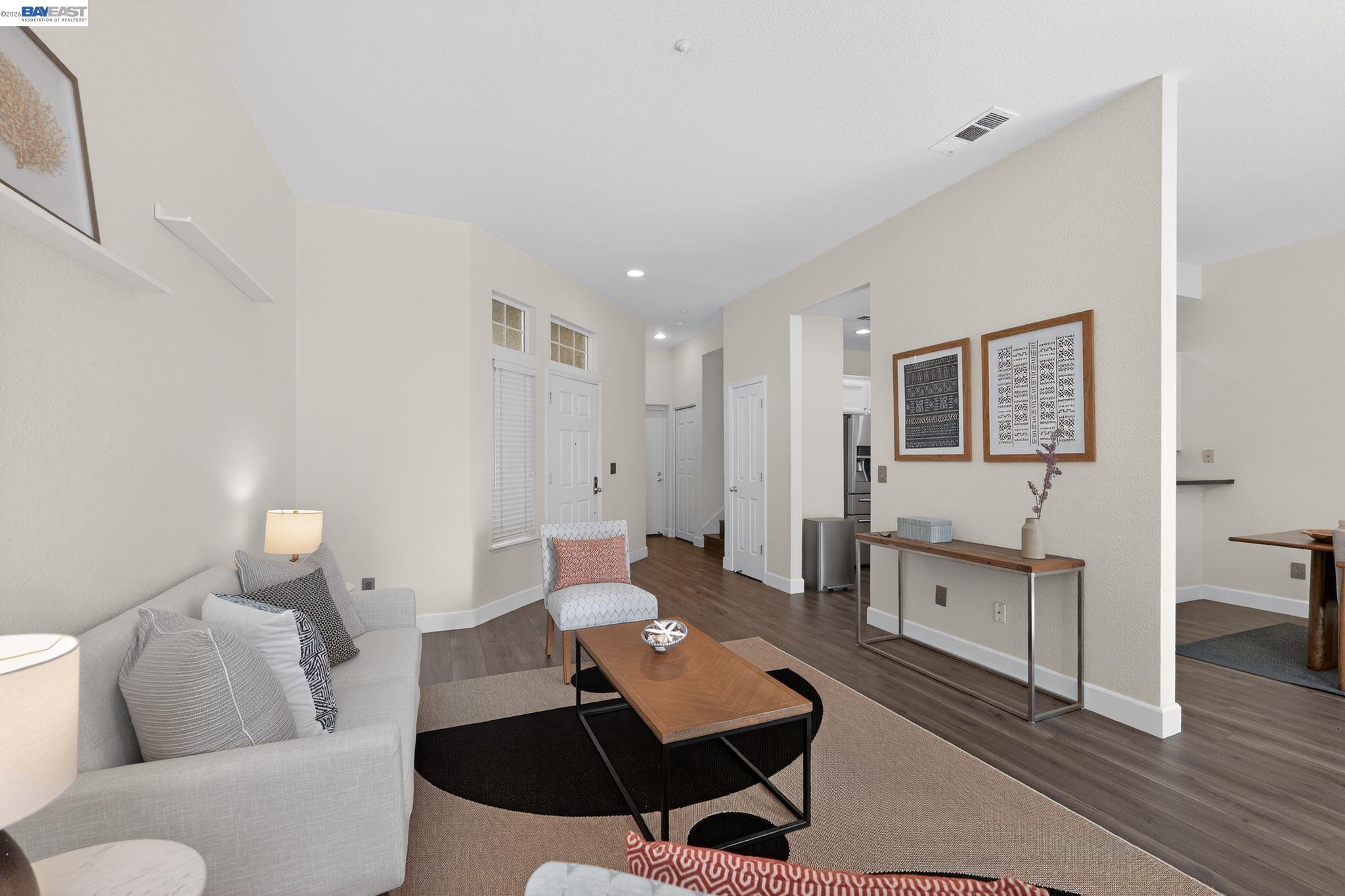 Photo #12: 41126182 Listing: Photo #12