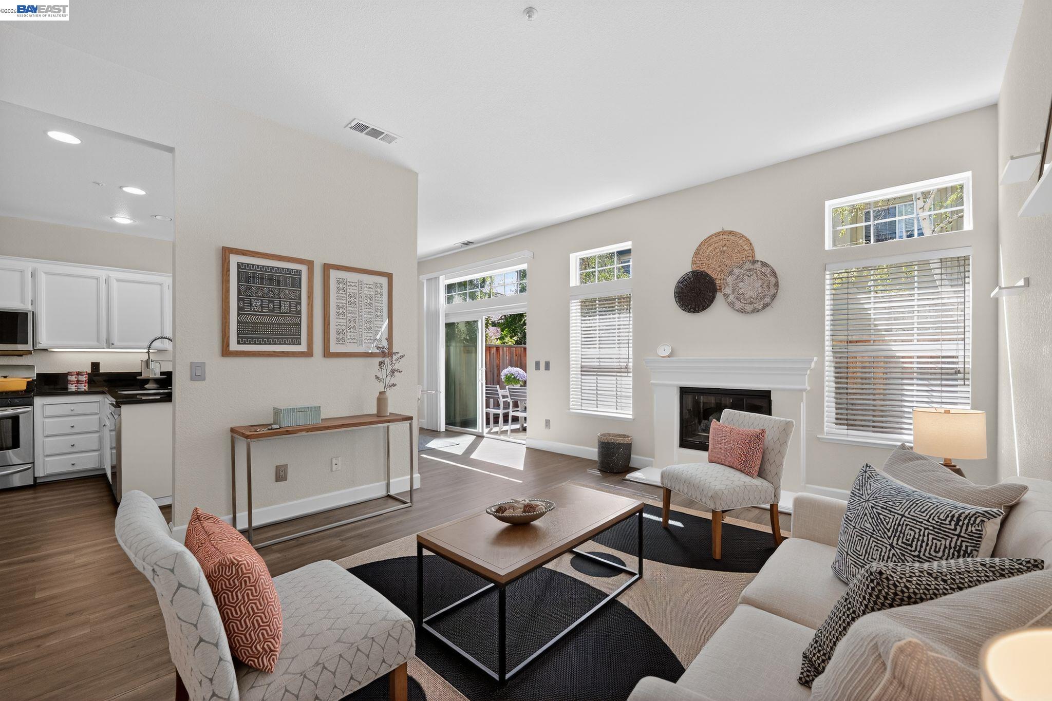 Photo #3: 41126182 Listing: Photo #3