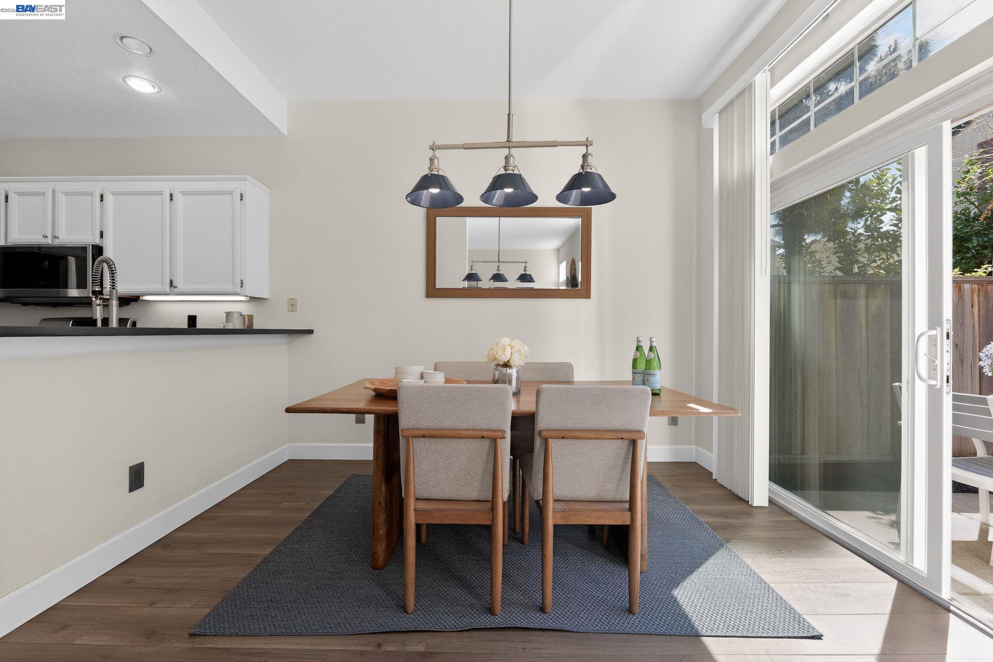 Detail Gallery Image 6 of 30 For 4173 Georgis Pl, Pleasanton,  CA 94588 - 2 Beds | 2/1 Baths