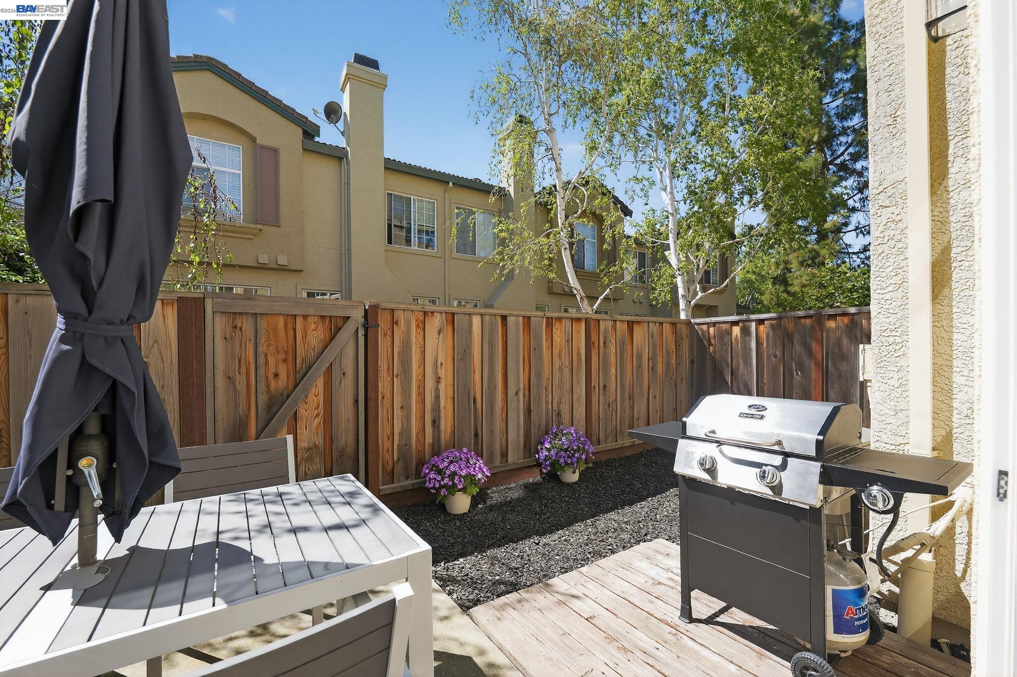 Detail Gallery Image 7 of 30 For 4173 Georgis Pl, Pleasanton,  CA 94588 - 2 Beds | 2/1 Baths