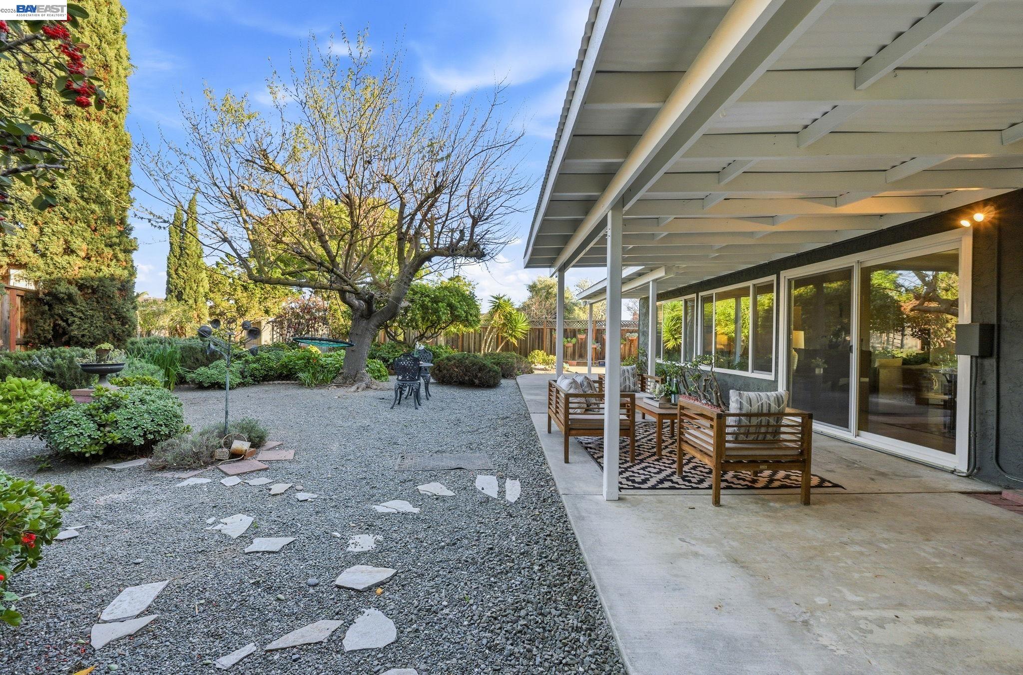 Detail Gallery Image 28 of 41 For 8092 Olympic Ct, Newark,  CA 94560 - 4 Beds | 2/1 Baths