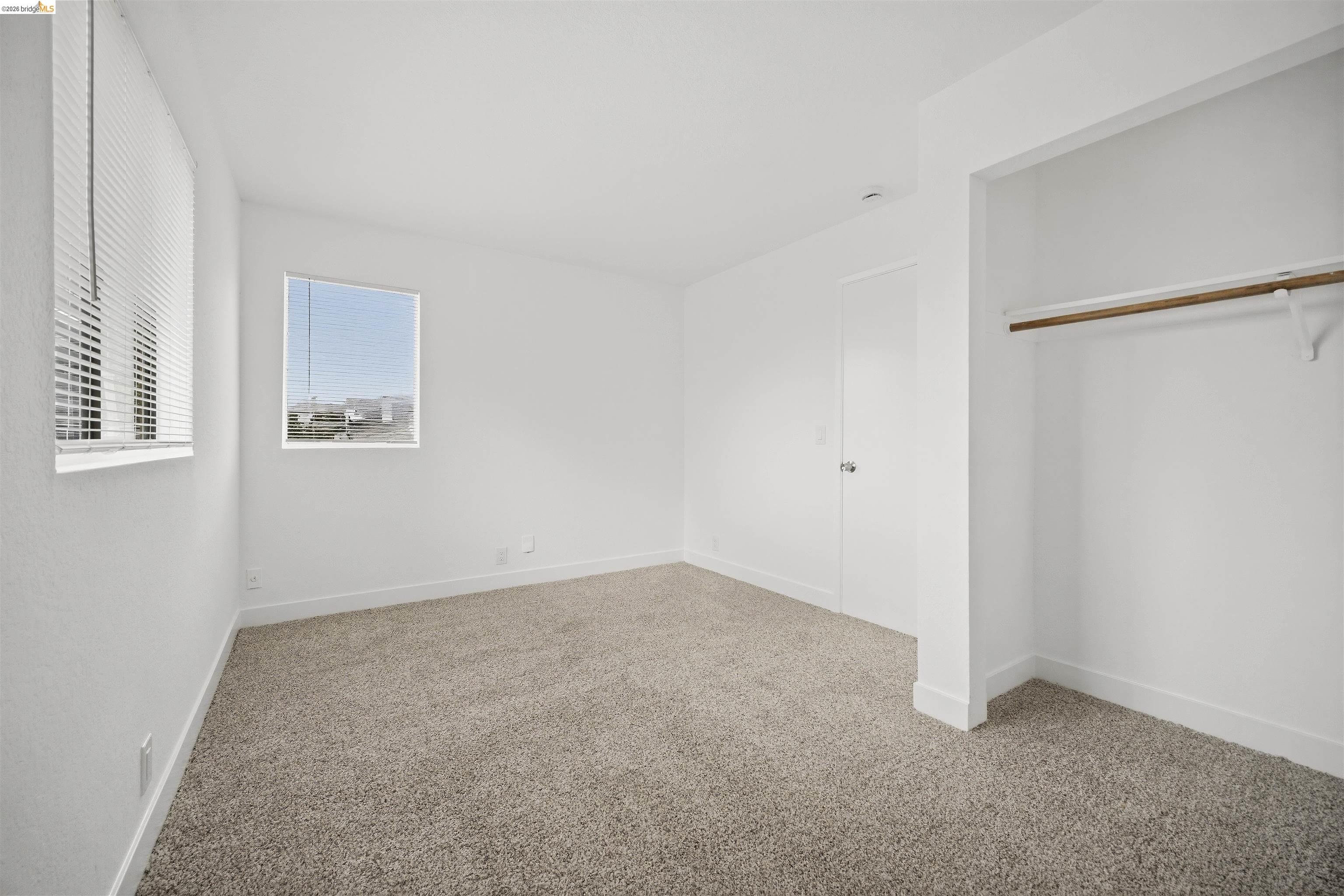 Detail Gallery Image 16 of 28 For 10933 Julius St #D,  Oakland,  CA 94605 - 2 Beds | 1/1 Baths