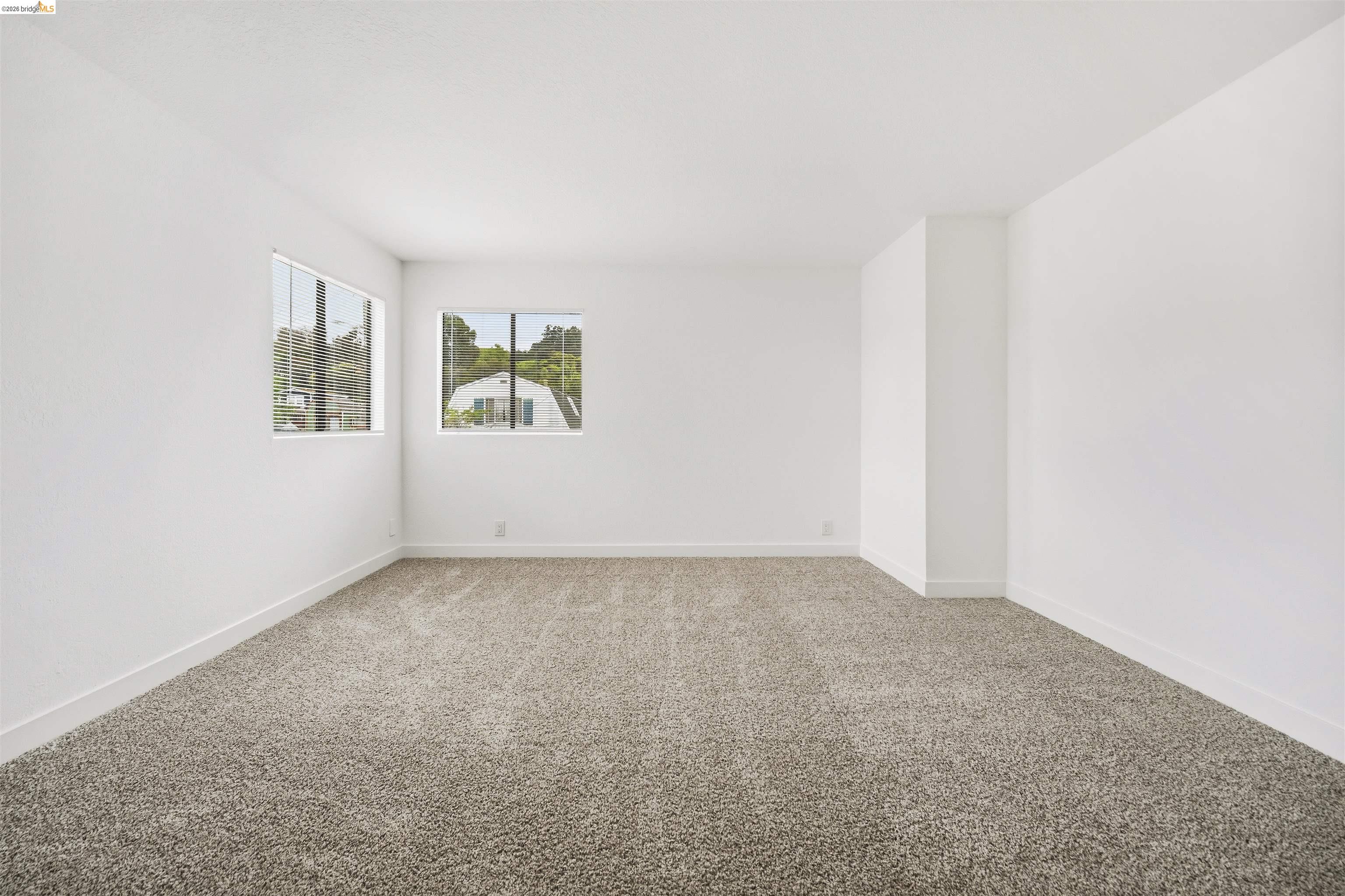 Detail Gallery Image 18 of 28 For 10933 Julius St #D,  Oakland,  CA 94605 - 2 Beds | 1/1 Baths