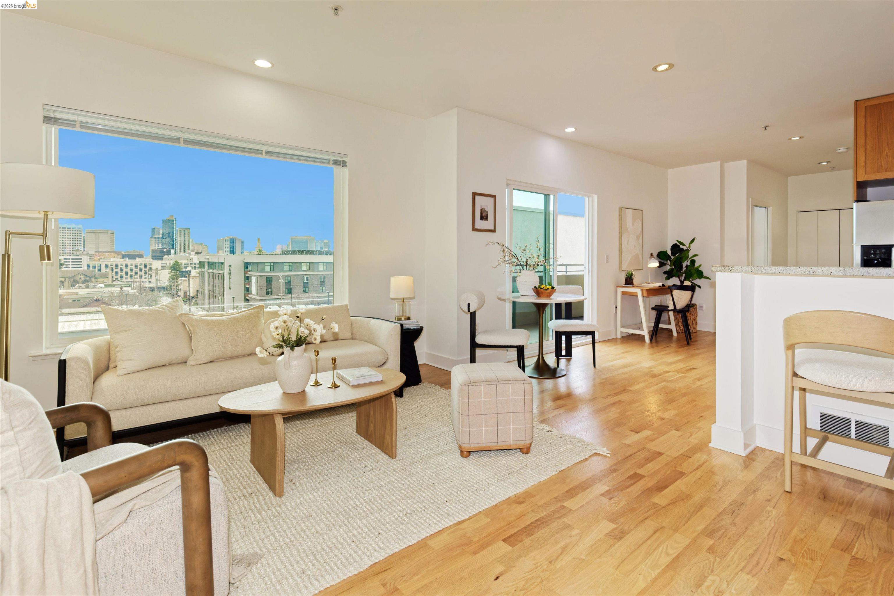 Front Image Thumbnail for EB41126186