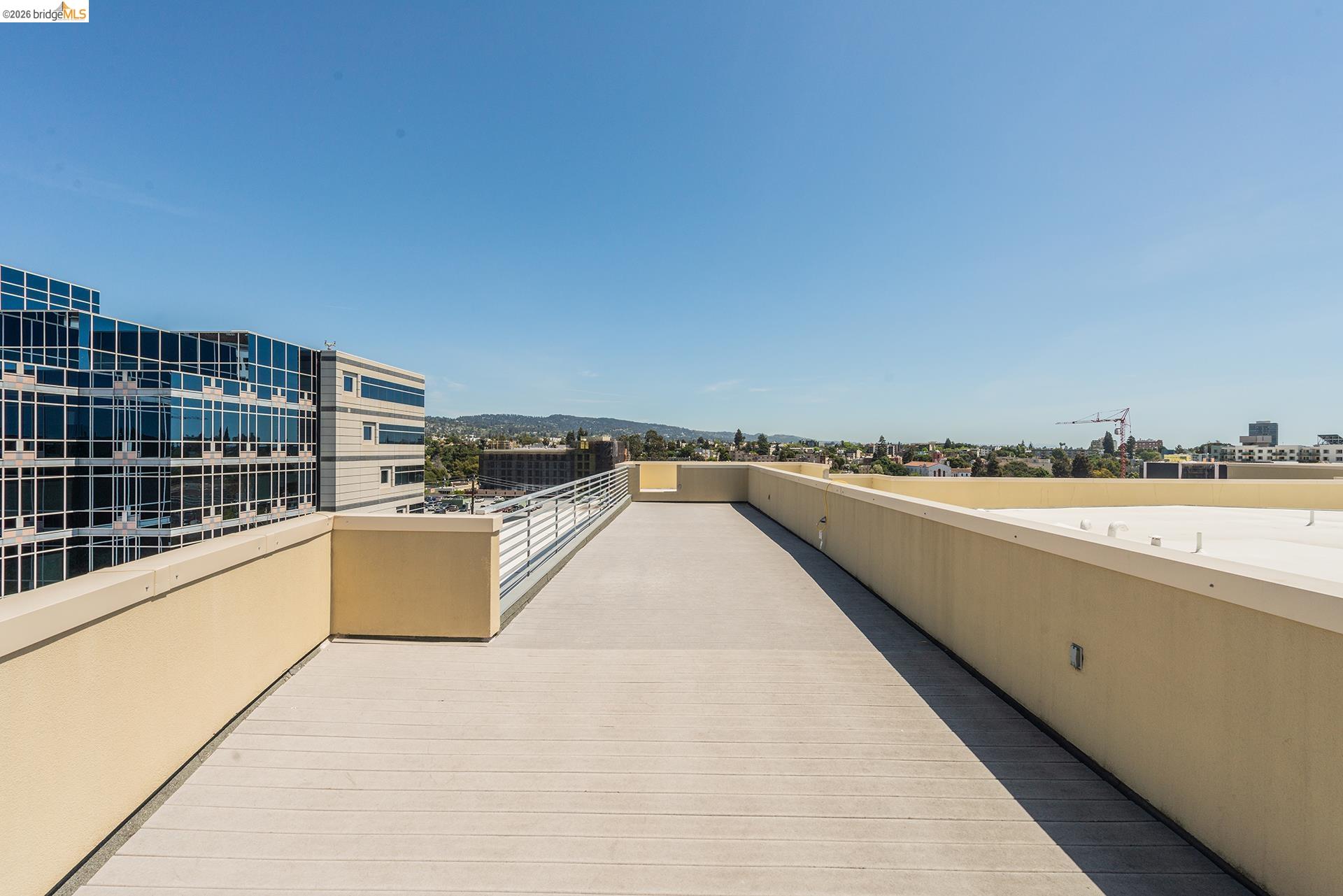 Detail Gallery Image 32 of 39 For 371 30th Street #404,  Oakland,  CA 94609 - 1 Beds | 1 Baths