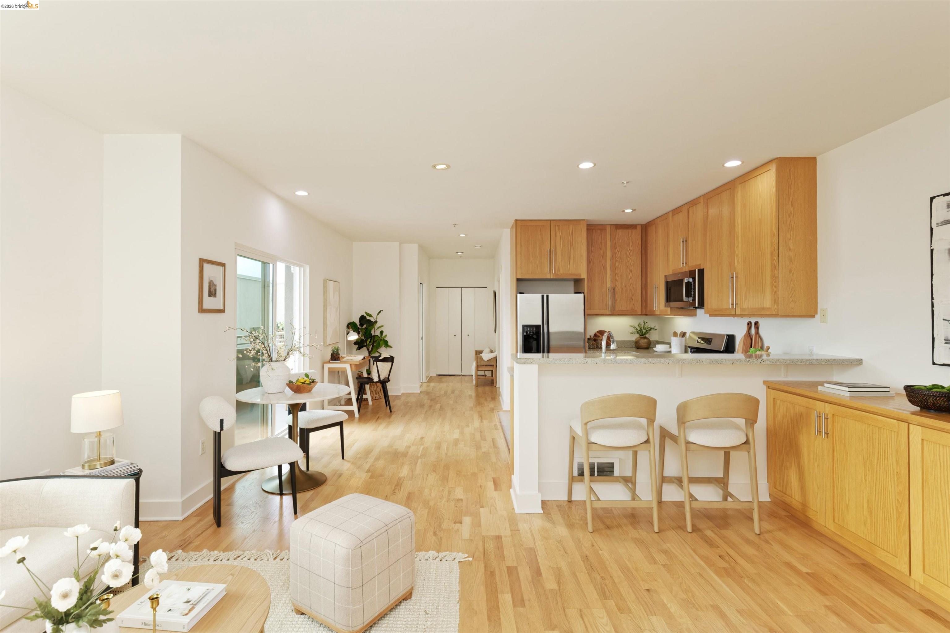 Photo #8: 41126186 Listing: Photo #8