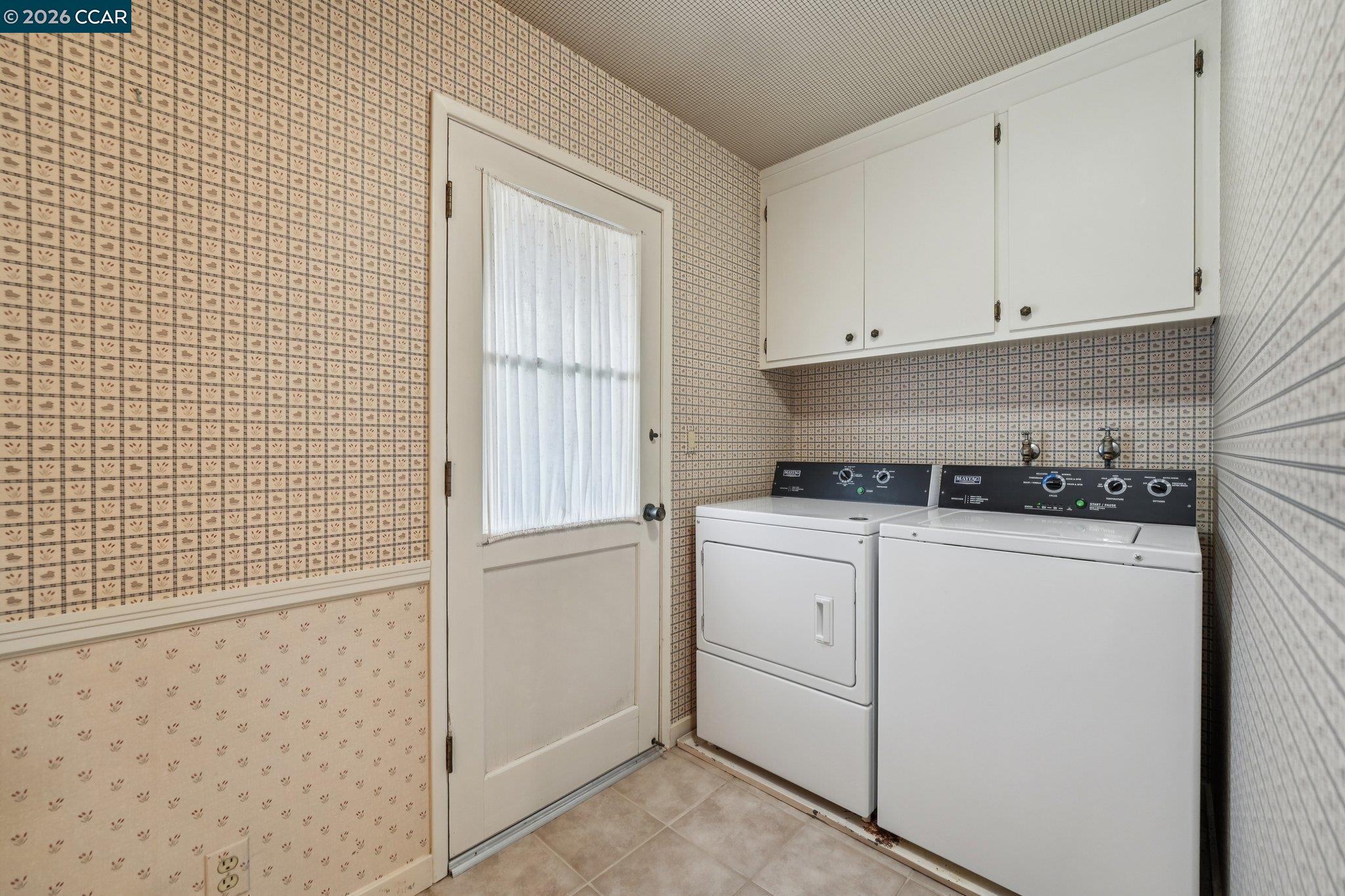 Detail Gallery Image 20 of 44 For 34 Sherwood Ct, Moraga,  CA 94556 - 4 Beds | 2/1 Baths