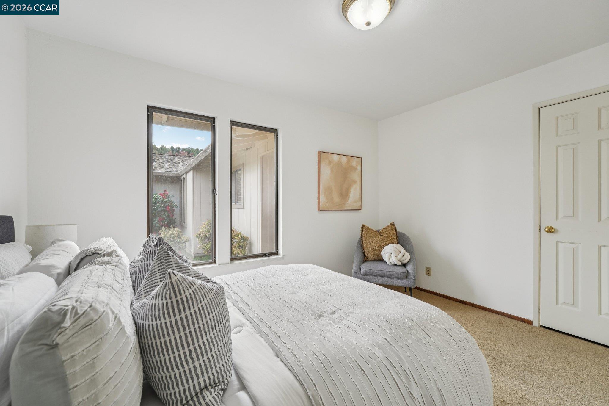 Detail Gallery Image 28 of 44 For 34 Sherwood Ct, Moraga,  CA 94556 - 4 Beds | 2/1 Baths