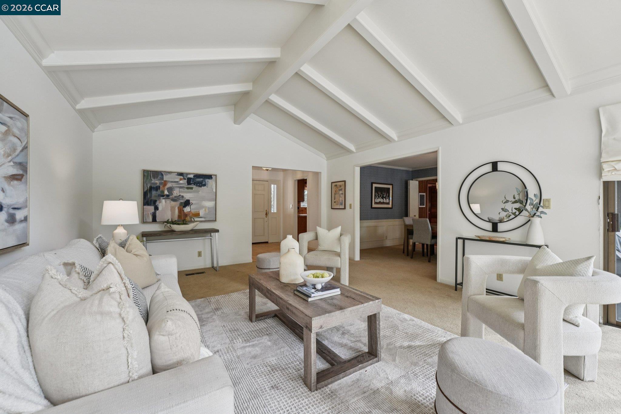 Detail Gallery Image 4 of 44 For 34 Sherwood Ct, Moraga,  CA 94556 - 4 Beds | 2/1 Baths