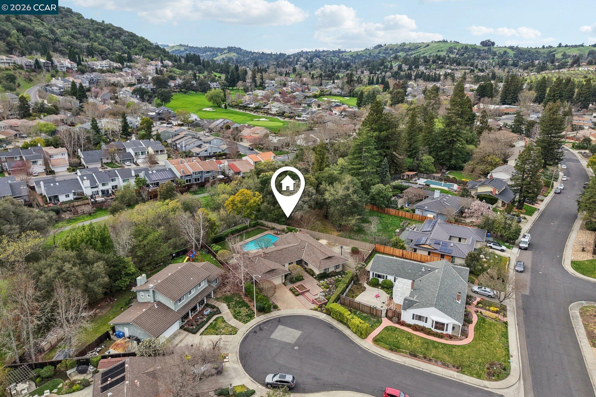 Detail Gallery Image 40 of 44 For 34 Sherwood Ct, Moraga,  CA 94556 - 4 Beds | 2/1 Baths