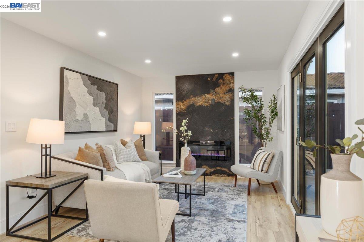 Detail Gallery Image 12 of 44 For 6332 Rockrose Dr, Newark,  CA 94560 - 3 Beds | 2 Baths