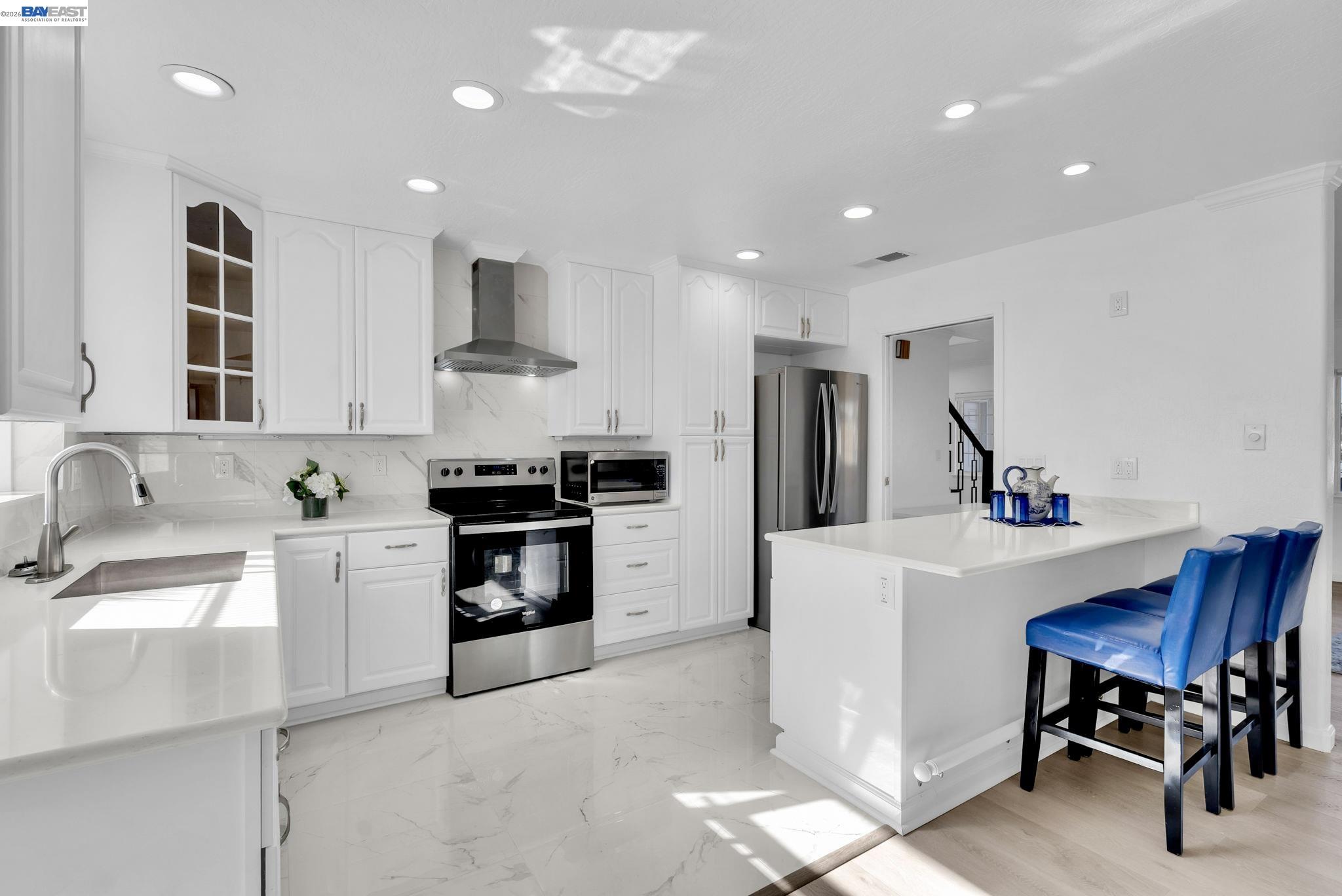 Detail Gallery Image 11 of 43 For 1532 Kooser Rd, San Jose,  CA 95118 - 4 Beds | 3 Baths