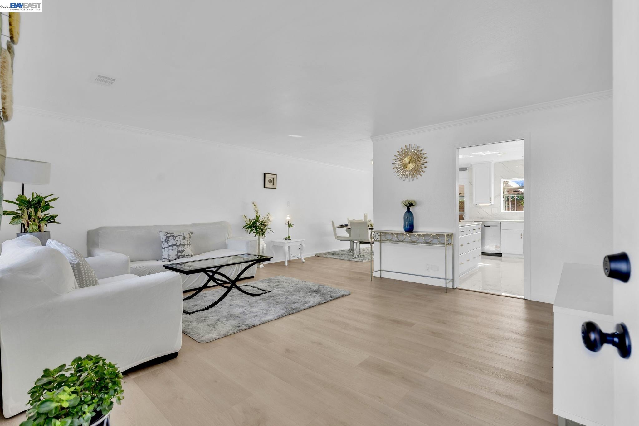 Detail Gallery Image 5 of 43 For 1532 Kooser Rd, San Jose,  CA 95118 - 4 Beds | 3 Baths