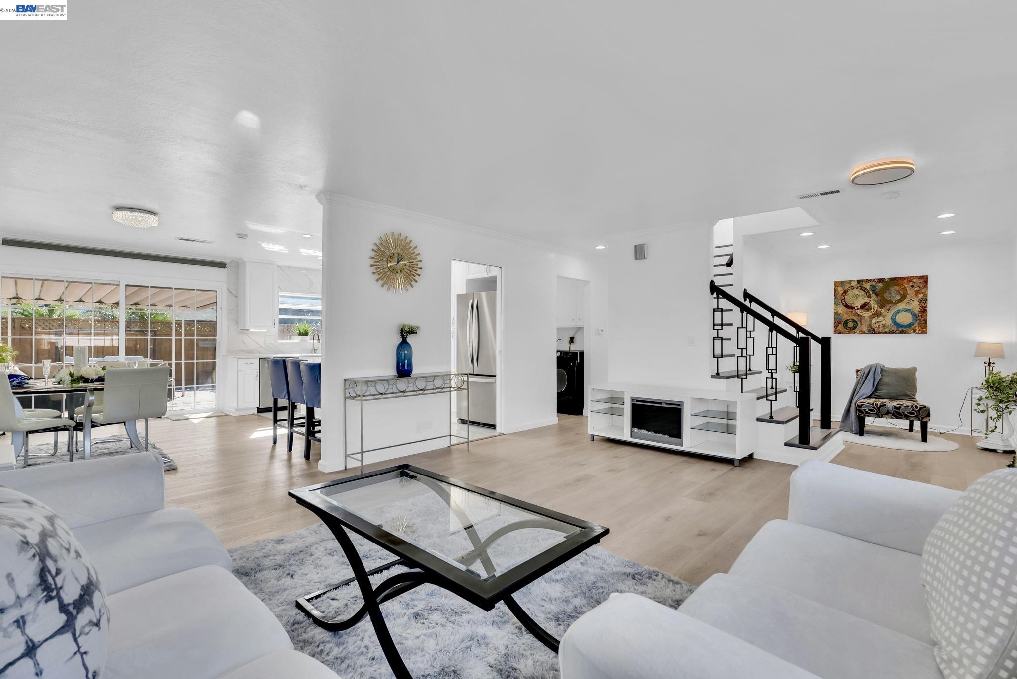 Detail Gallery Image 6 of 43 For 1532 Kooser Rd, San Jose,  CA 95118 - 4 Beds | 3 Baths