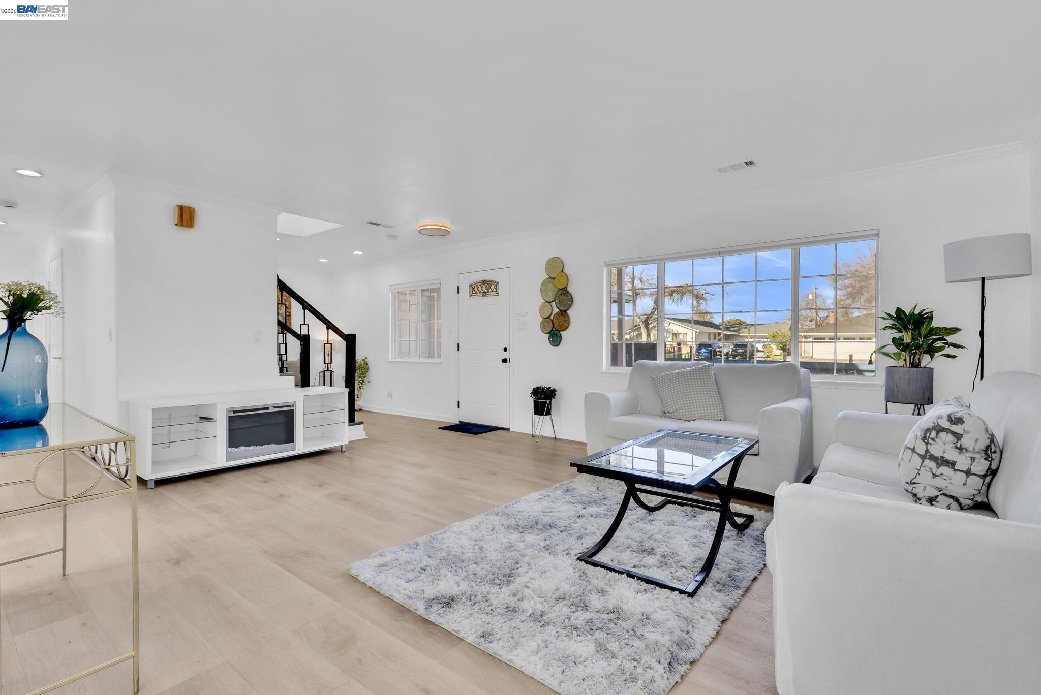 Detail Gallery Image 7 of 43 For 1532 Kooser Rd, San Jose,  CA 95118 - 4 Beds | 3 Baths