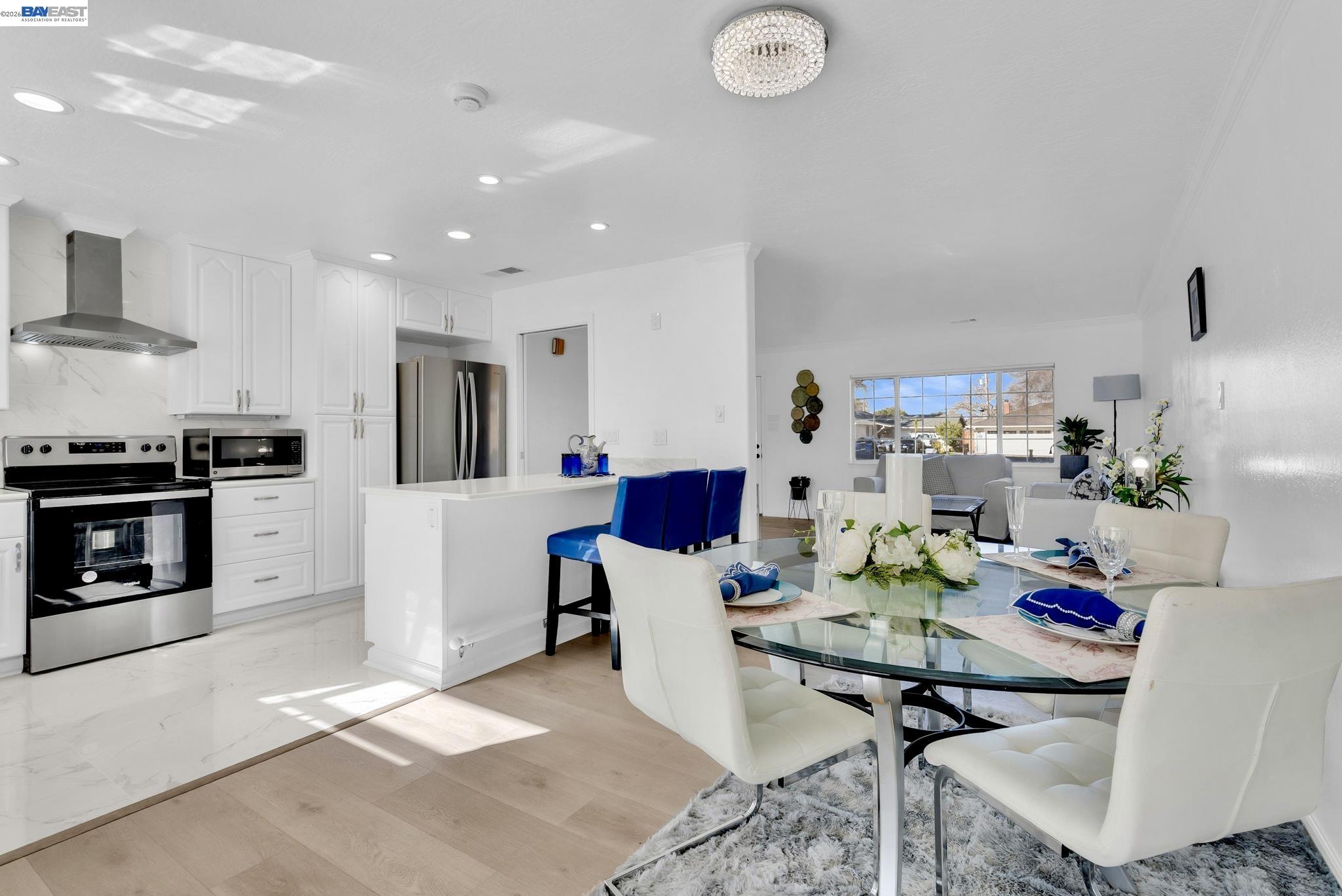 Detail Gallery Image 10 of 43 For 1532 Kooser Rd, San Jose,  CA 95118 - 4 Beds | 3 Baths