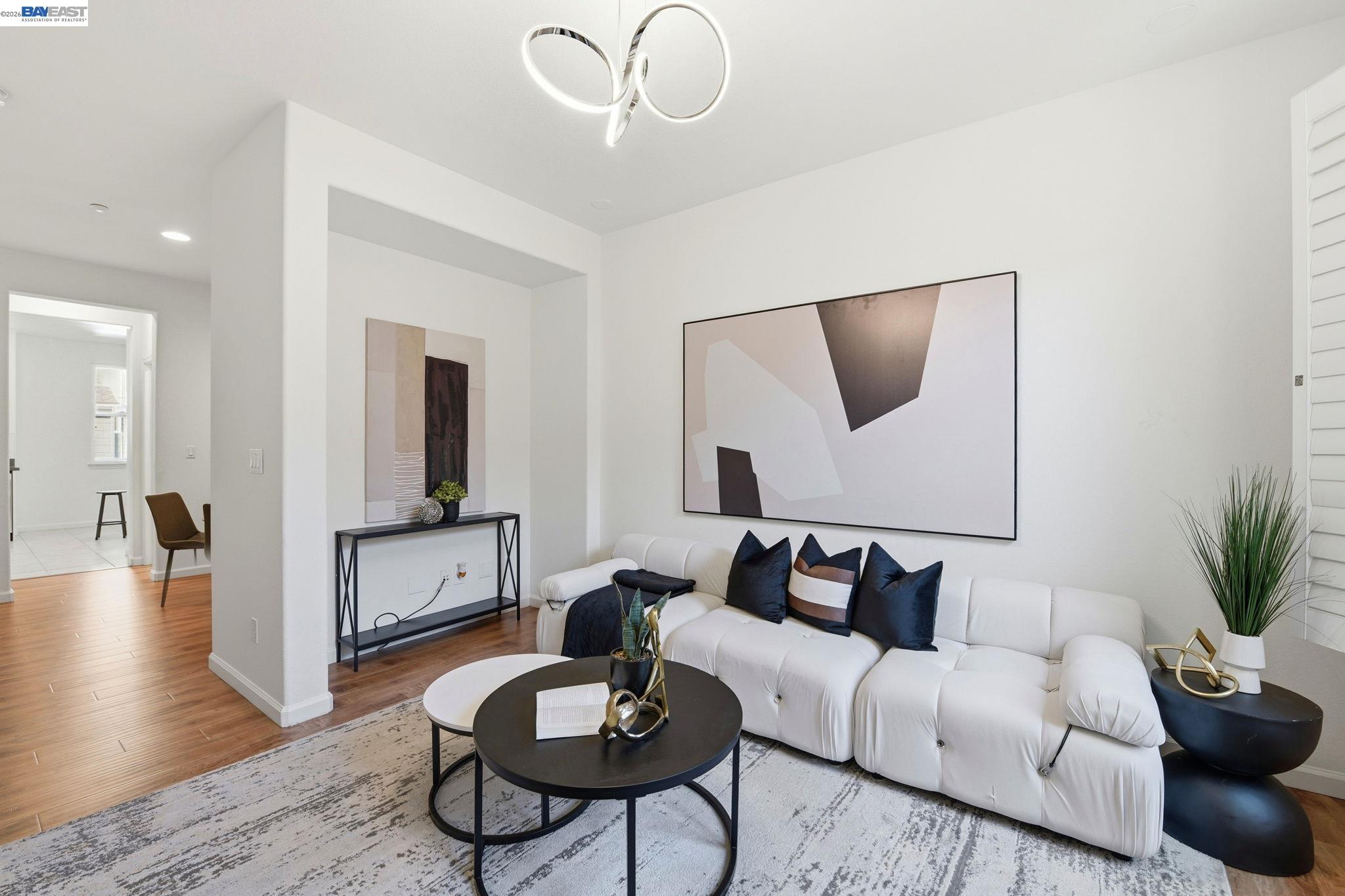 Detail Gallery Image 3 of 33 For 43220 Giovanni Terrace, Fremont,  CA 94539 - 2 Beds | 2/1 Baths