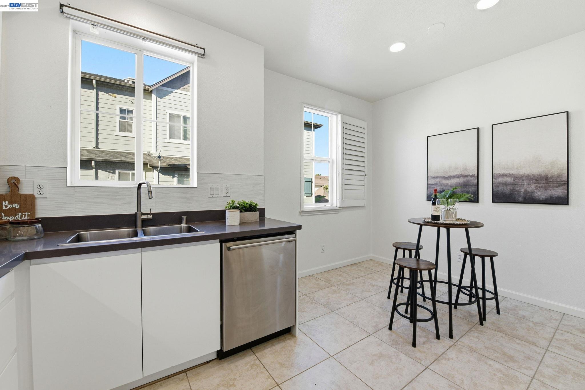 Photo #7: 41126195 Listing: Photo #7