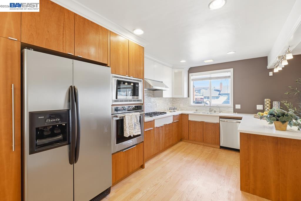 Detail Gallery Image 19 of 54 For 15185 Norton St, San Leandro,  CA 94579 - 3 Beds | 2/1 Baths