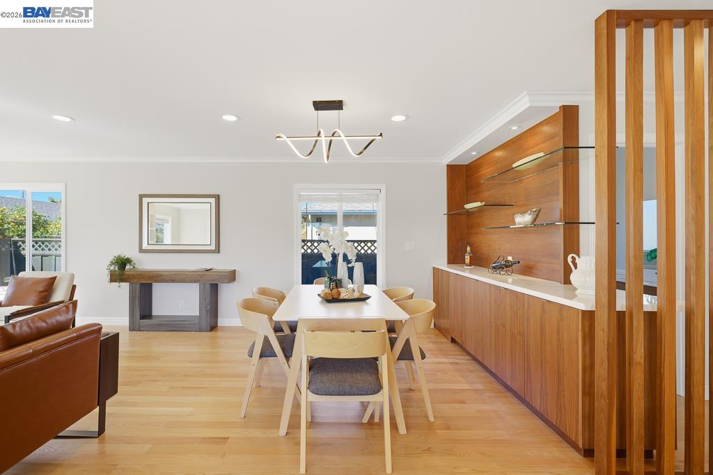 Detail Gallery Image 10 of 54 For 15185 Norton St, San Leandro,  CA 94579 - 3 Beds | 2/1 Baths