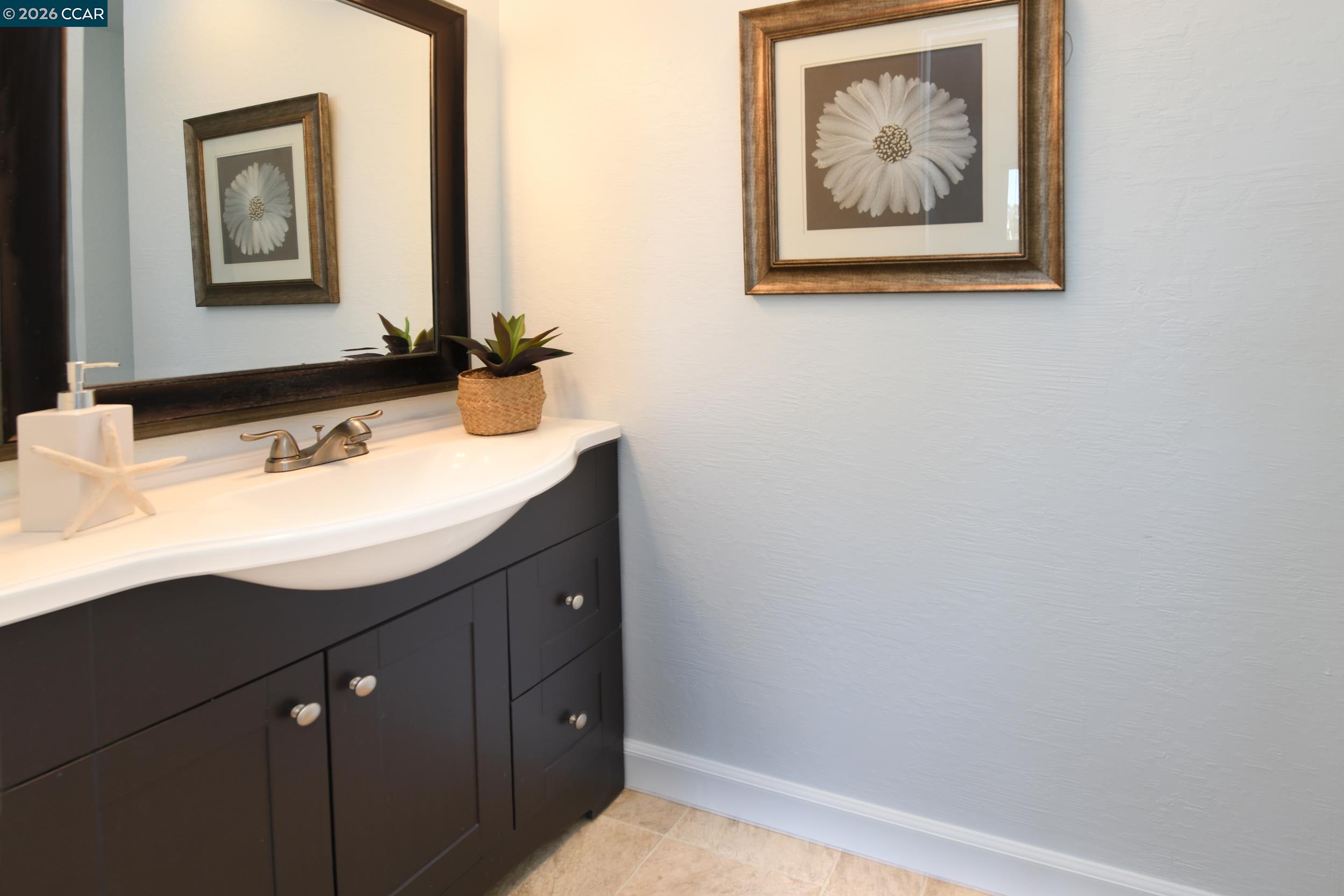 Photo #16: 41126201 Listing: Photo #16