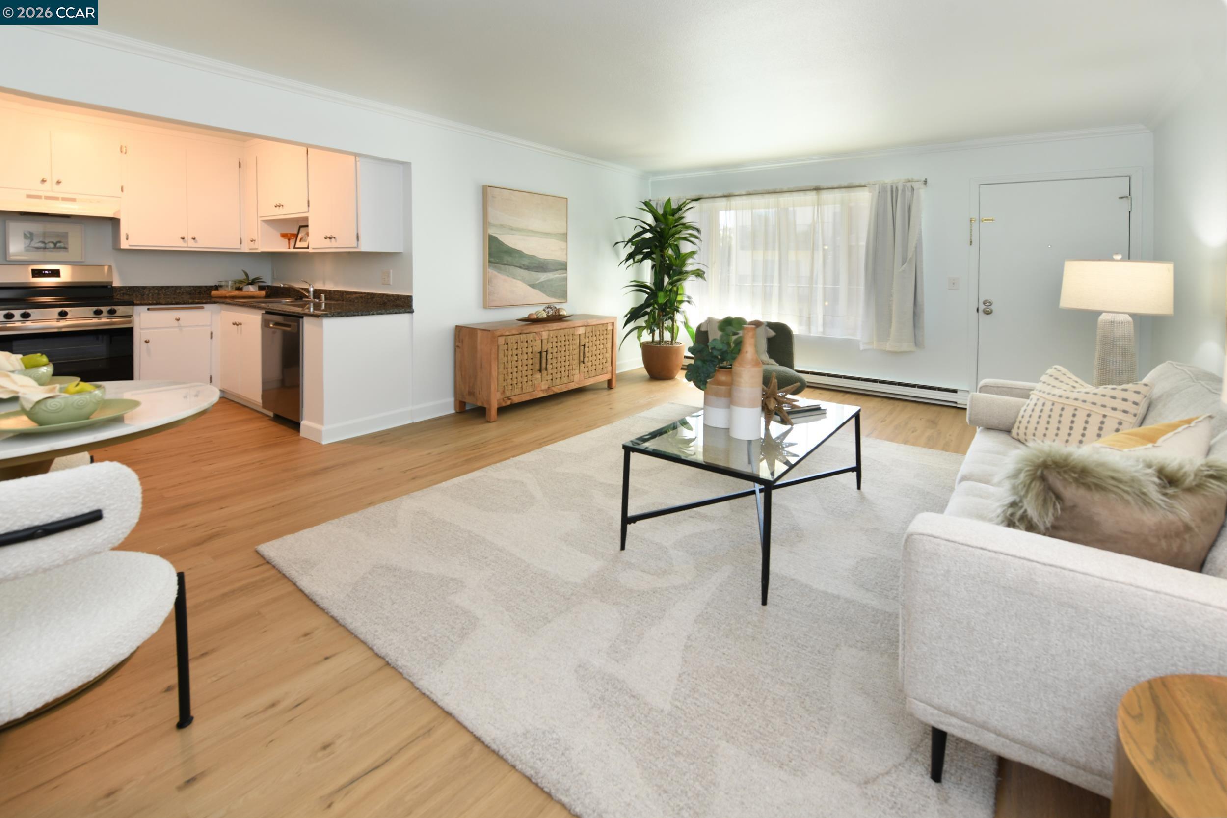 Photo #5: 41126201 Listing: Photo #5