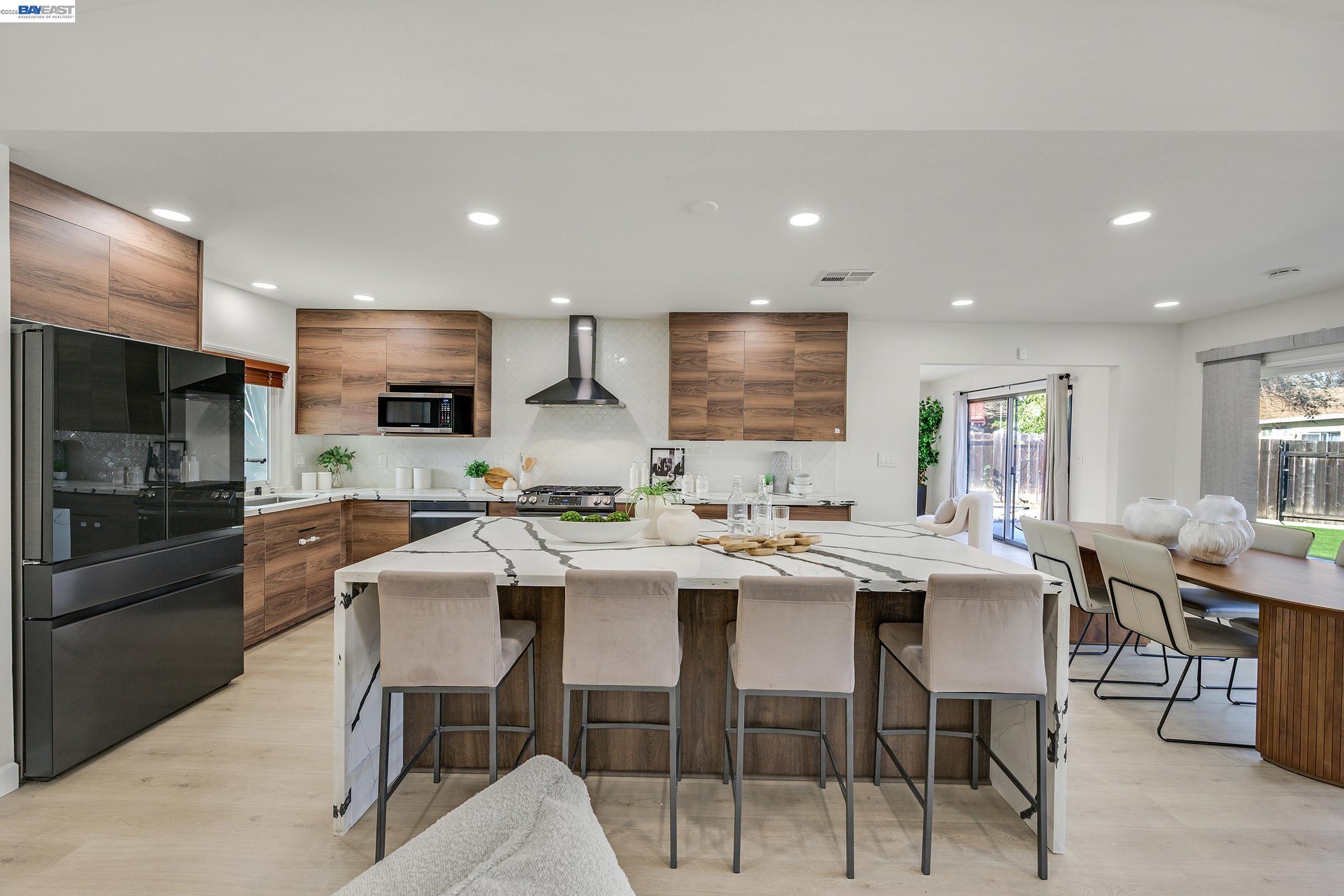 Detail Gallery Image 6 of 34 For 4311 Blondwood Ct, Union City,  CA 94587 - 3 Beds | 2 Baths