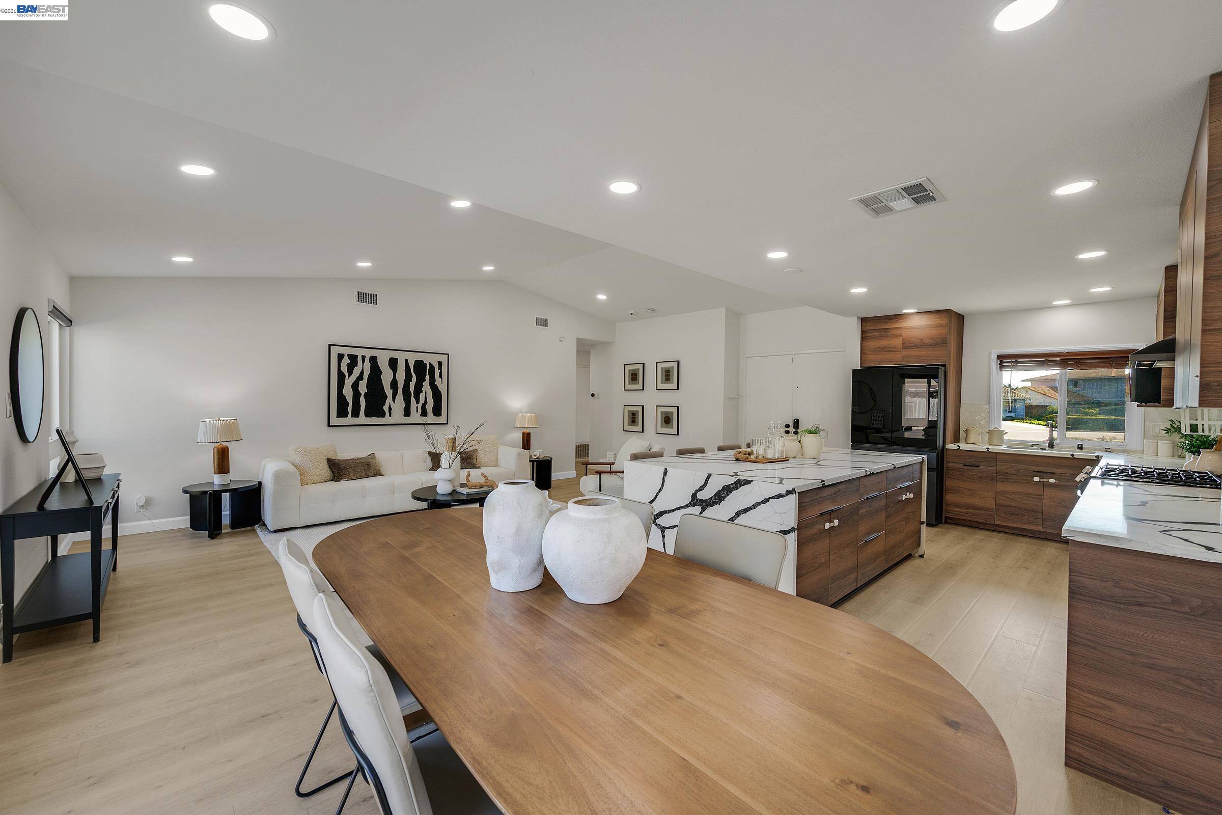 Detail Gallery Image 9 of 34 For 4311 Blondwood Ct, Union City,  CA 94587 - 3 Beds | 2 Baths