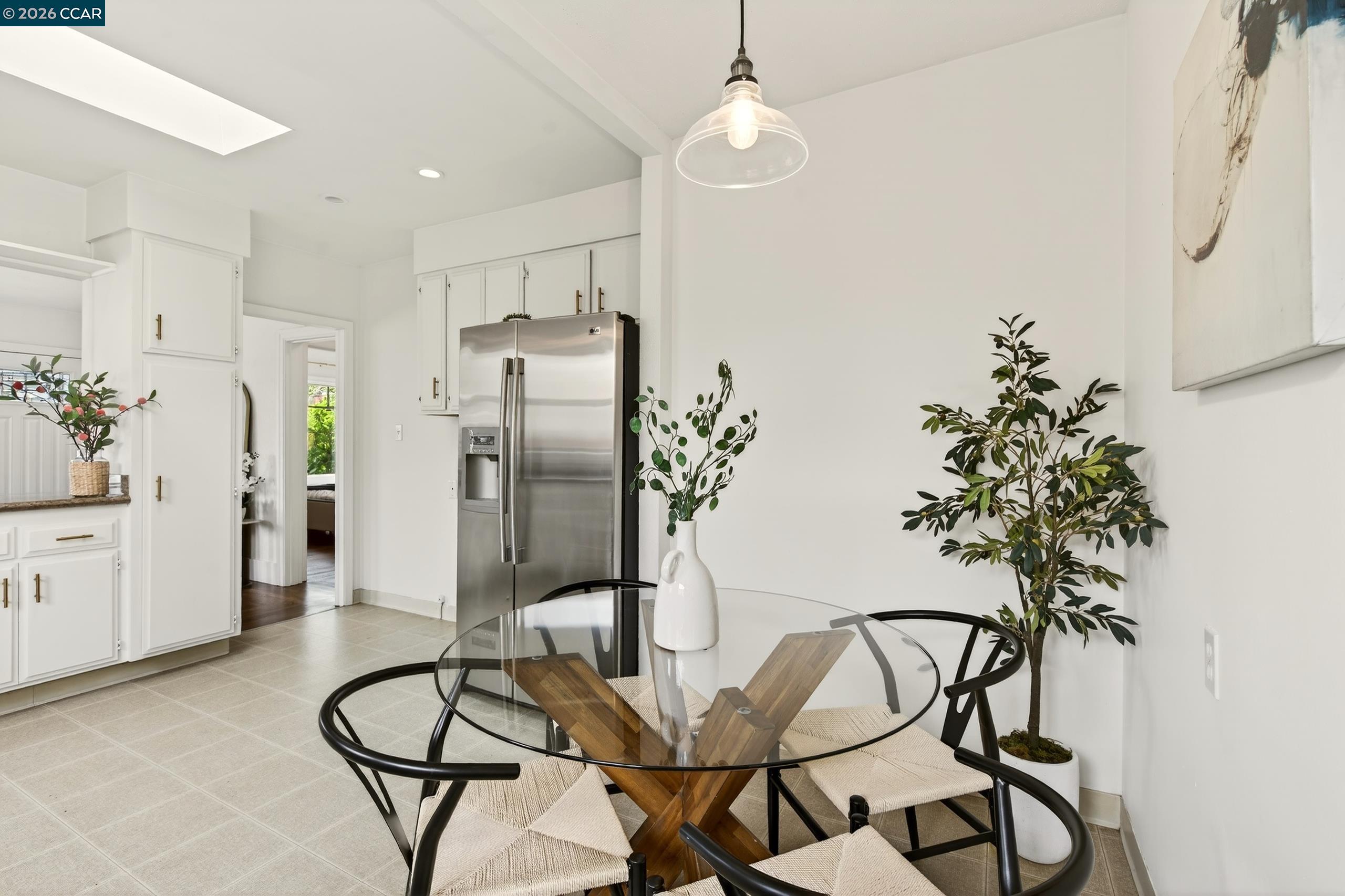 Detail Gallery Image 20 of 60 For 3236 Bona St, Oakland,  CA 94601 - 2 Beds | 1 Baths