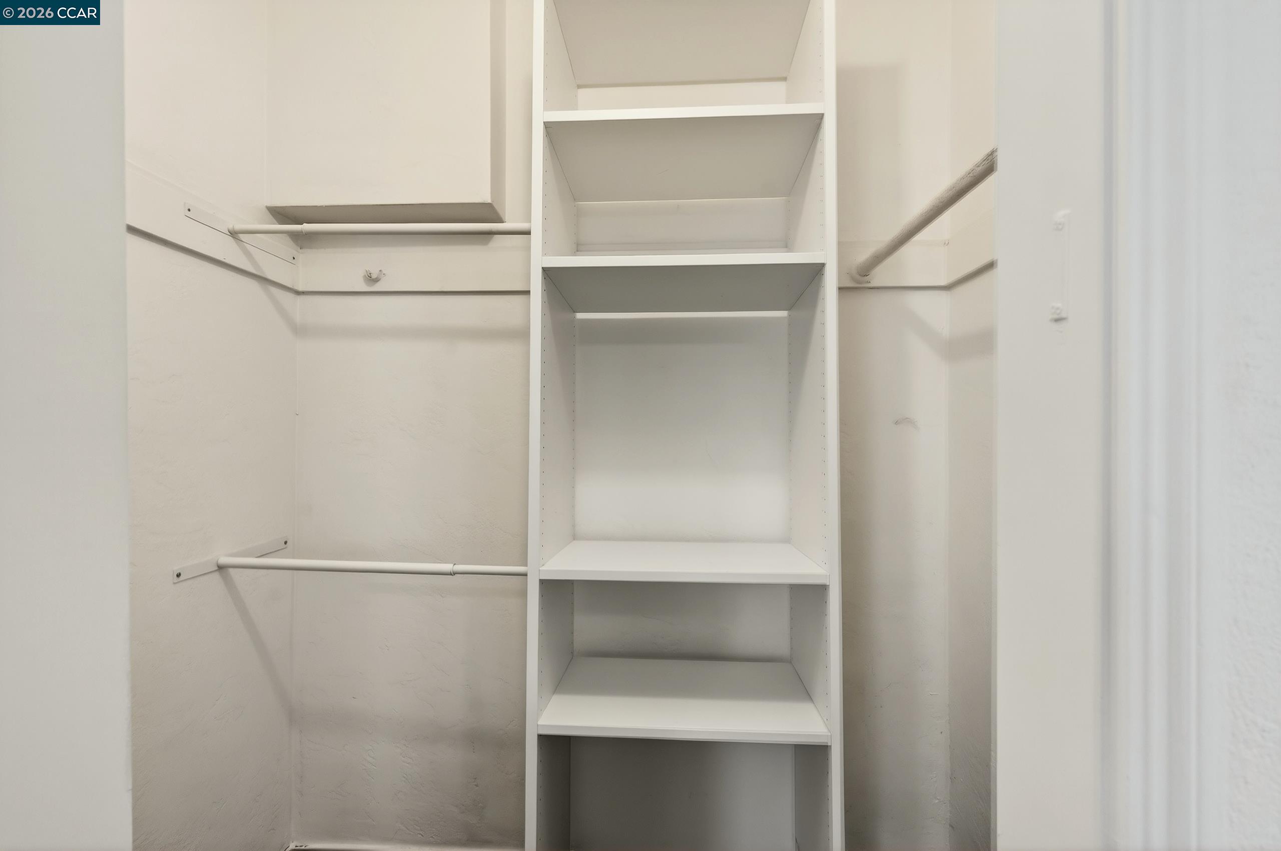 Detail Gallery Image 36 of 60 For 3236 Bona St, Oakland,  CA 94601 - 2 Beds | 1 Baths