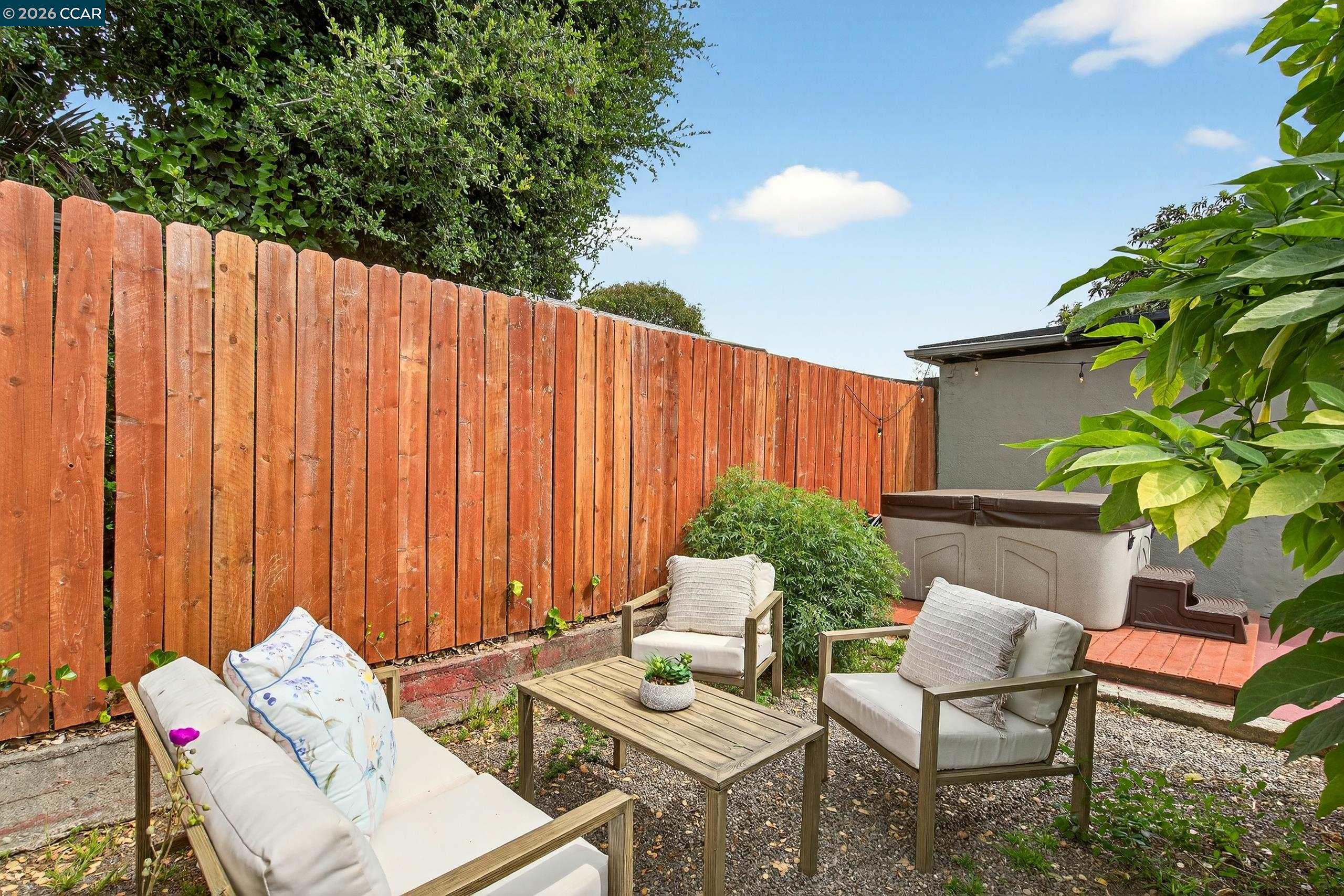 Detail Gallery Image 52 of 60 For 3236 Bona St, Oakland,  CA 94601 - 2 Beds | 1 Baths