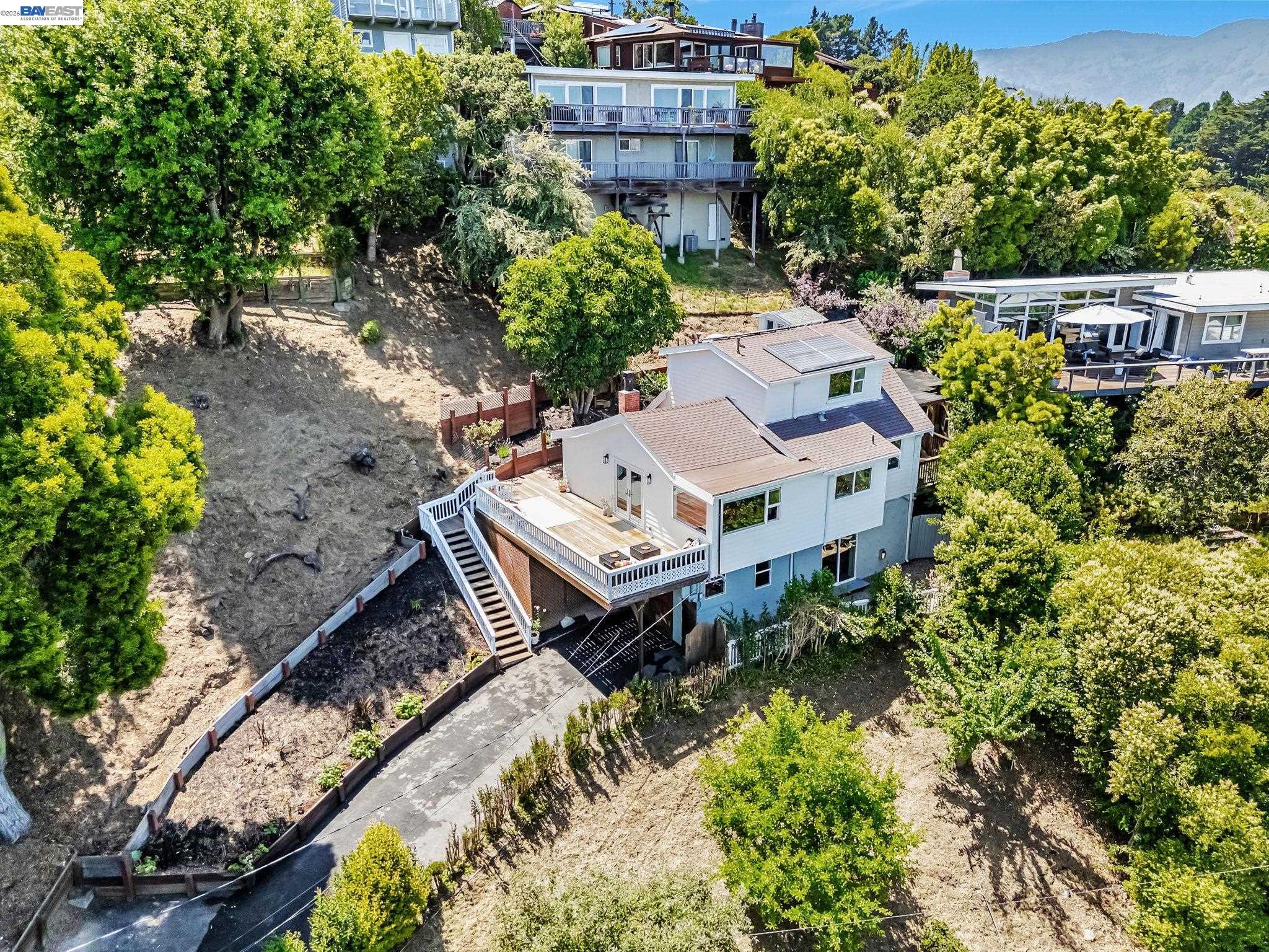 Detail Gallery Image 42 of 45 For 208 Princeton Ave, Mill Valley,  CA 94941 - 3 Beds | 3 Baths