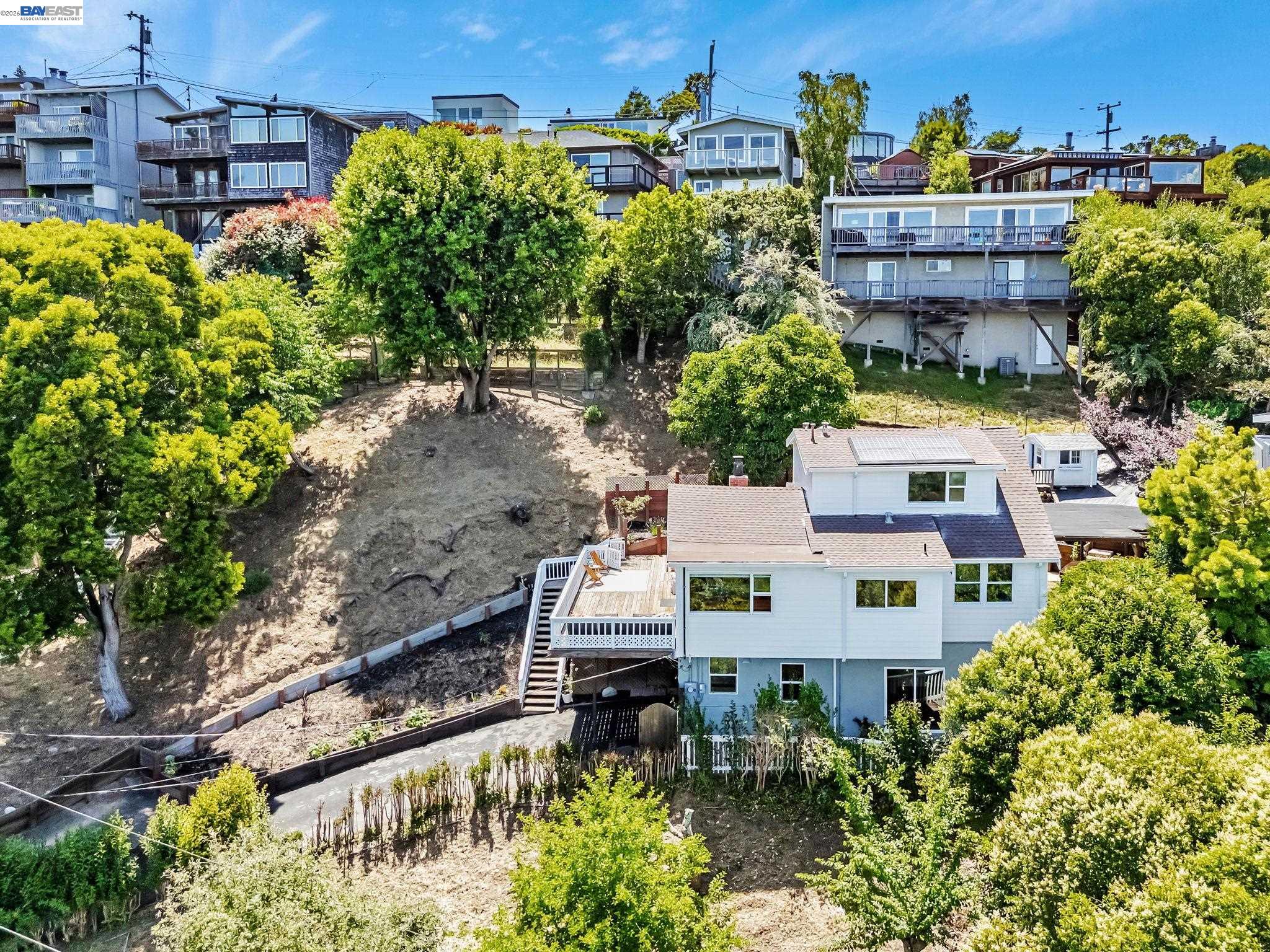 Detail Gallery Image 43 of 45 For 208 Princeton Ave, Mill Valley,  CA 94941 - 3 Beds | 3 Baths