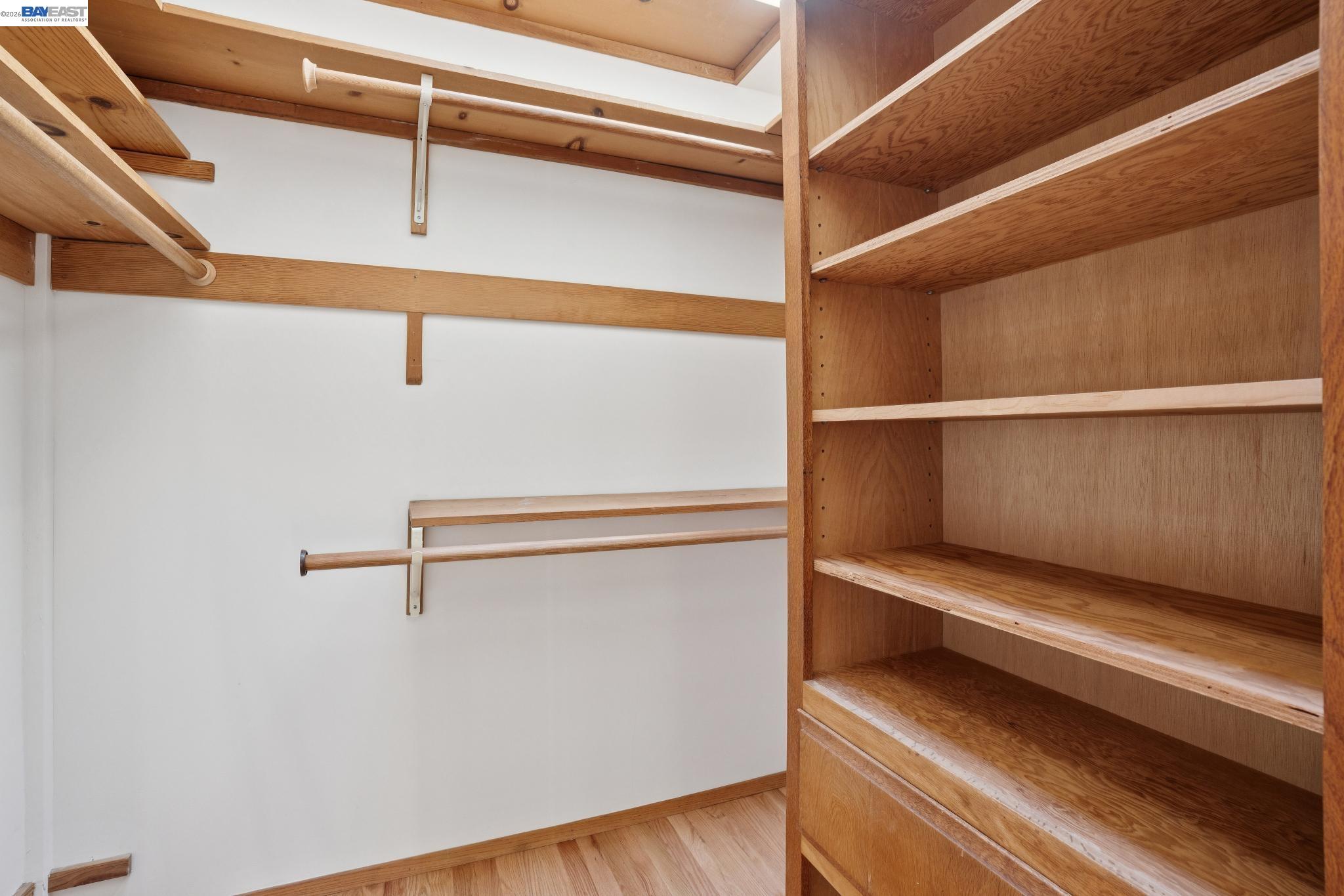 Detail Gallery Image 27 of 47 For 2686 Shasta Rd, Berkeley,  CA 94708 - 3 Beds | 2/1 Baths