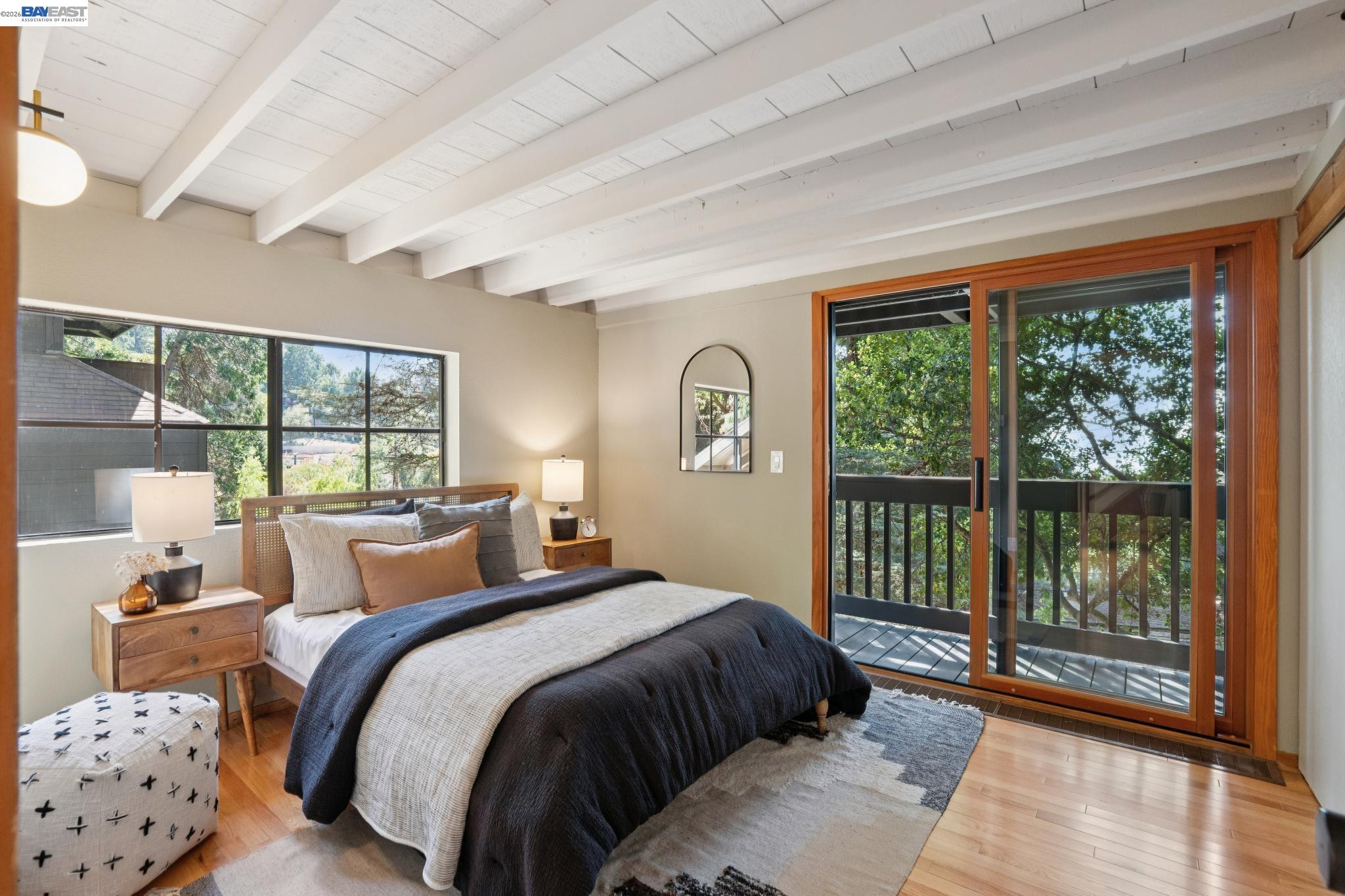 Detail Gallery Image 31 of 47 For 2686 Shasta Rd, Berkeley,  CA 94708 - 3 Beds | 2/1 Baths