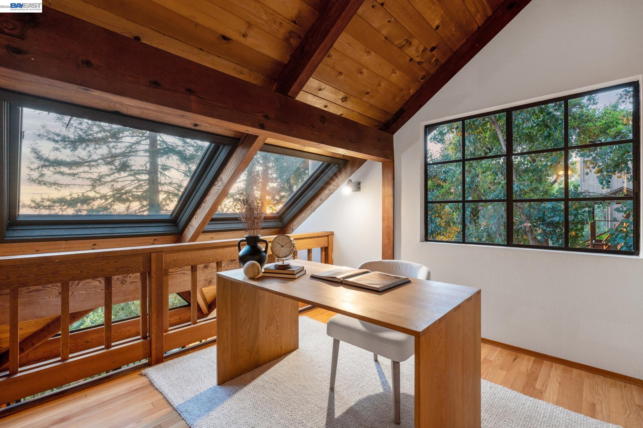 Detail Gallery Image 39 of 47 For 2686 Shasta Rd, Berkeley,  CA 94708 - 3 Beds | 2/1 Baths