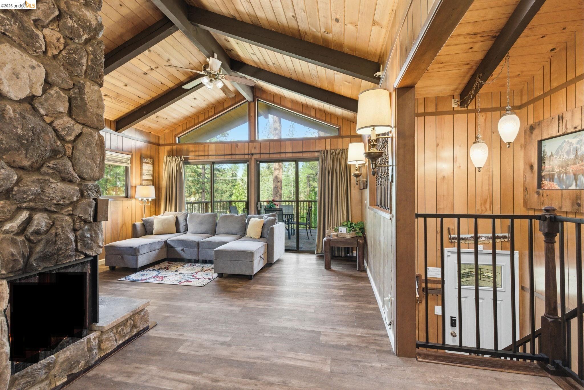 Detail Gallery Image 16 of 60 For 19650 Butler Way, Groveland,  CA 95321 - 4 Beds | 2 Baths