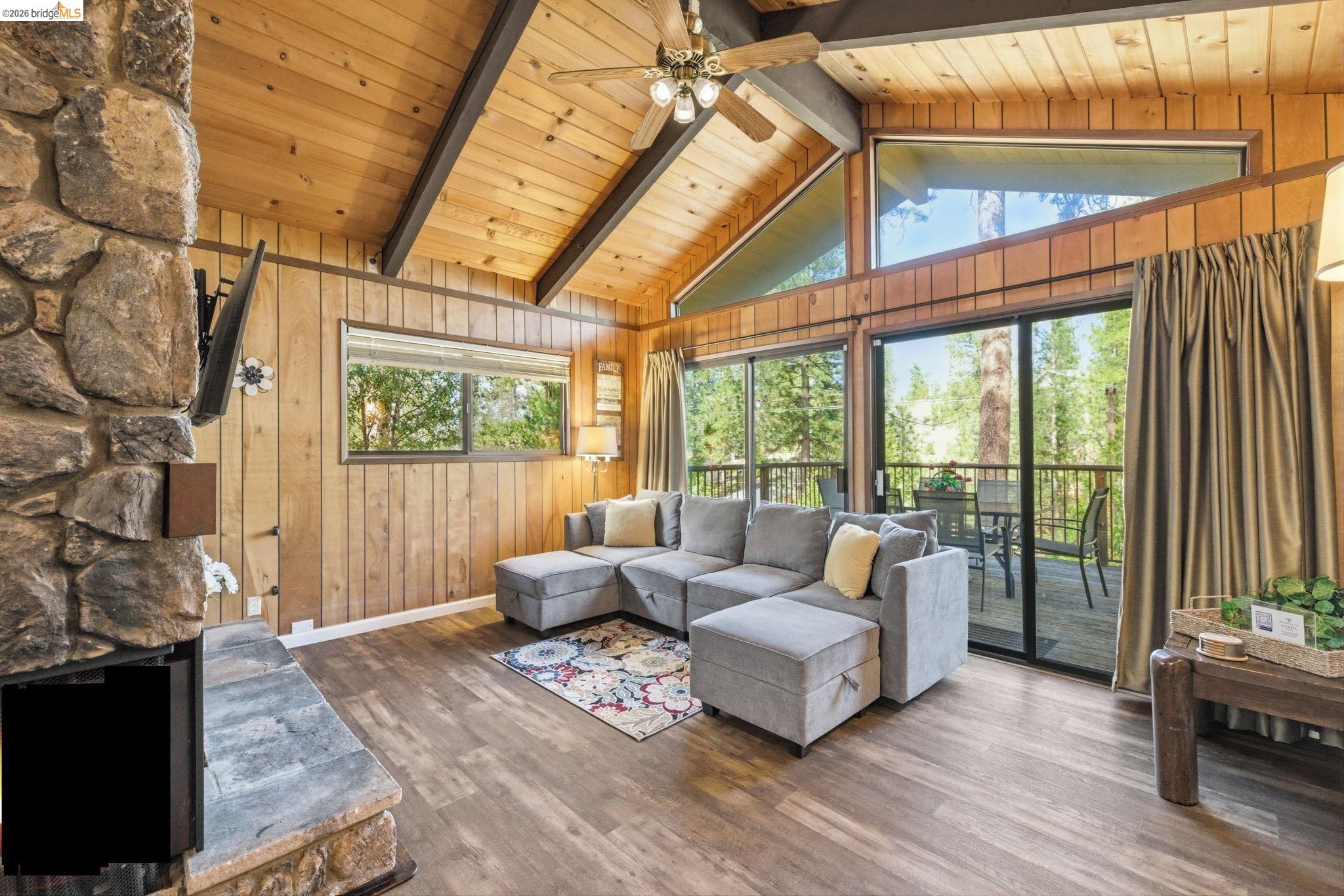 Detail Gallery Image 17 of 60 For 19650 Butler Way, Groveland,  CA 95321 - 4 Beds | 2 Baths