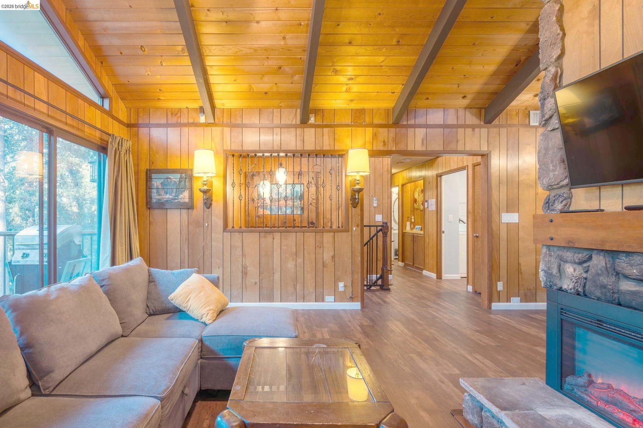 Detail Gallery Image 21 of 60 For 19650 Butler Way, Groveland,  CA 95321 - 4 Beds | 2 Baths