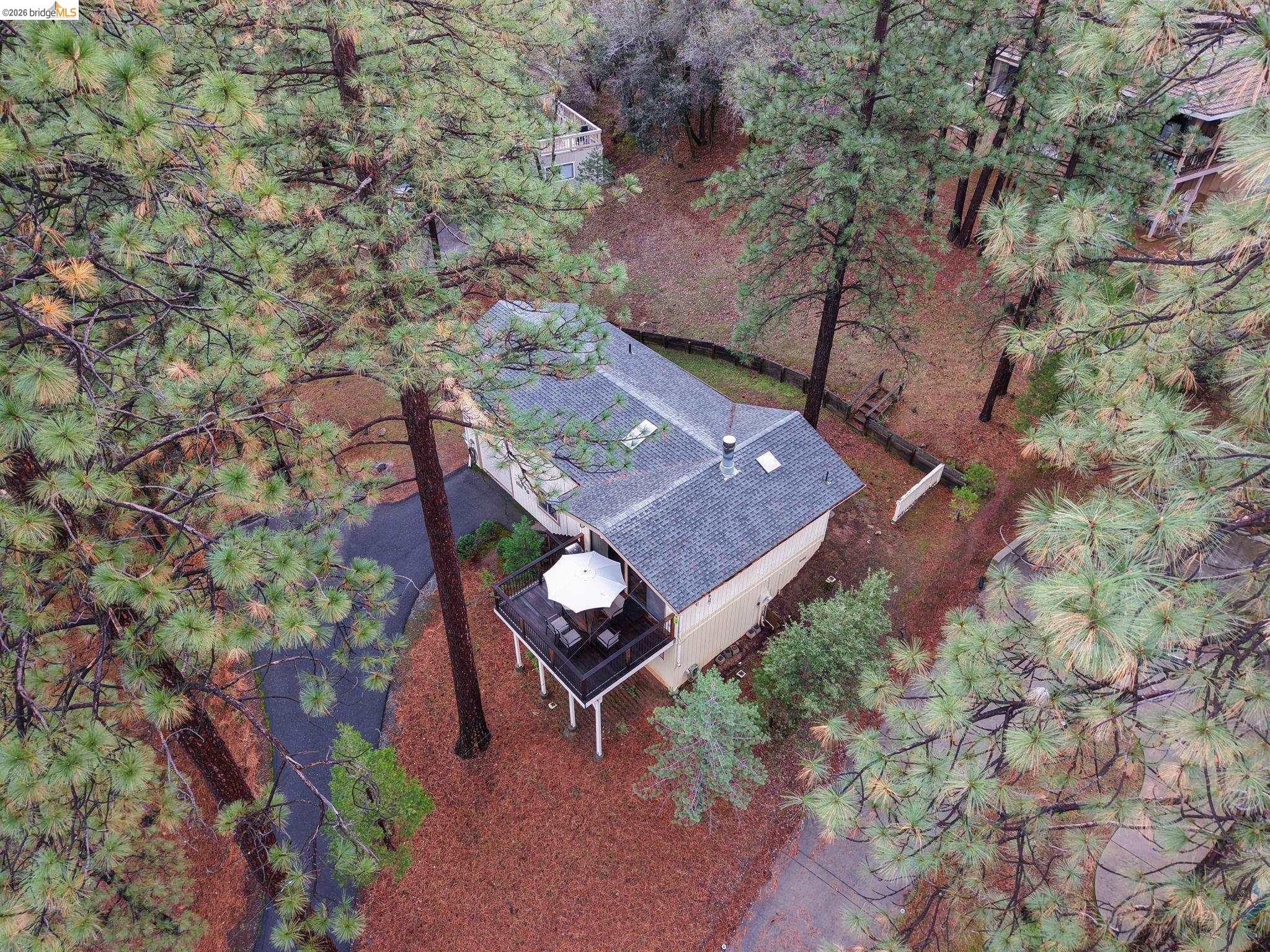 Detail Gallery Image 8 of 60 For 19650 Butler Way, Groveland,  CA 95321 - 4 Beds | 2 Baths