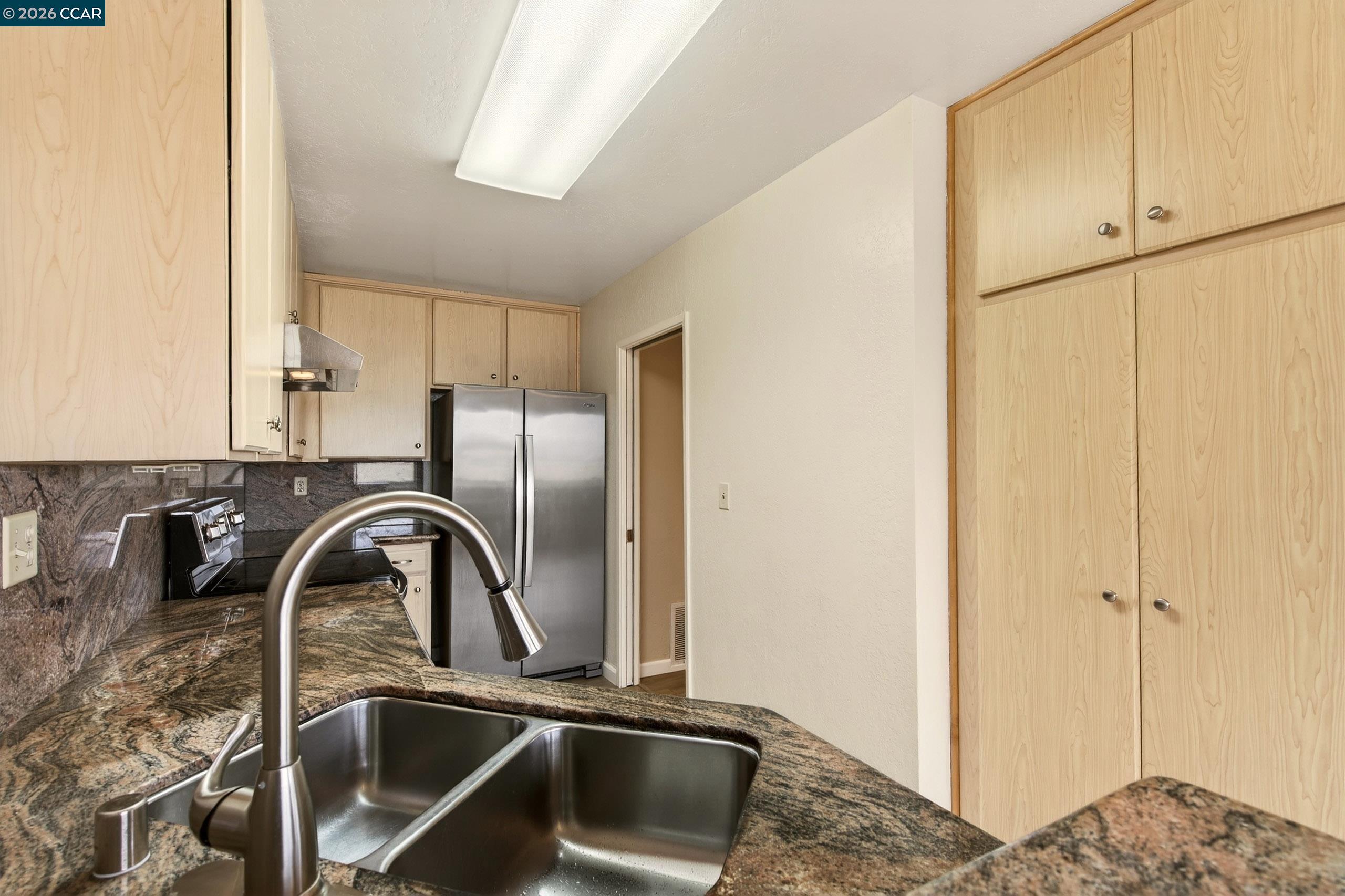 Detail Gallery Image 15 of 60 For 108 Saint Michaels Ct, Daly City,  CA 94015 - 3 Beds | 2/1 Baths