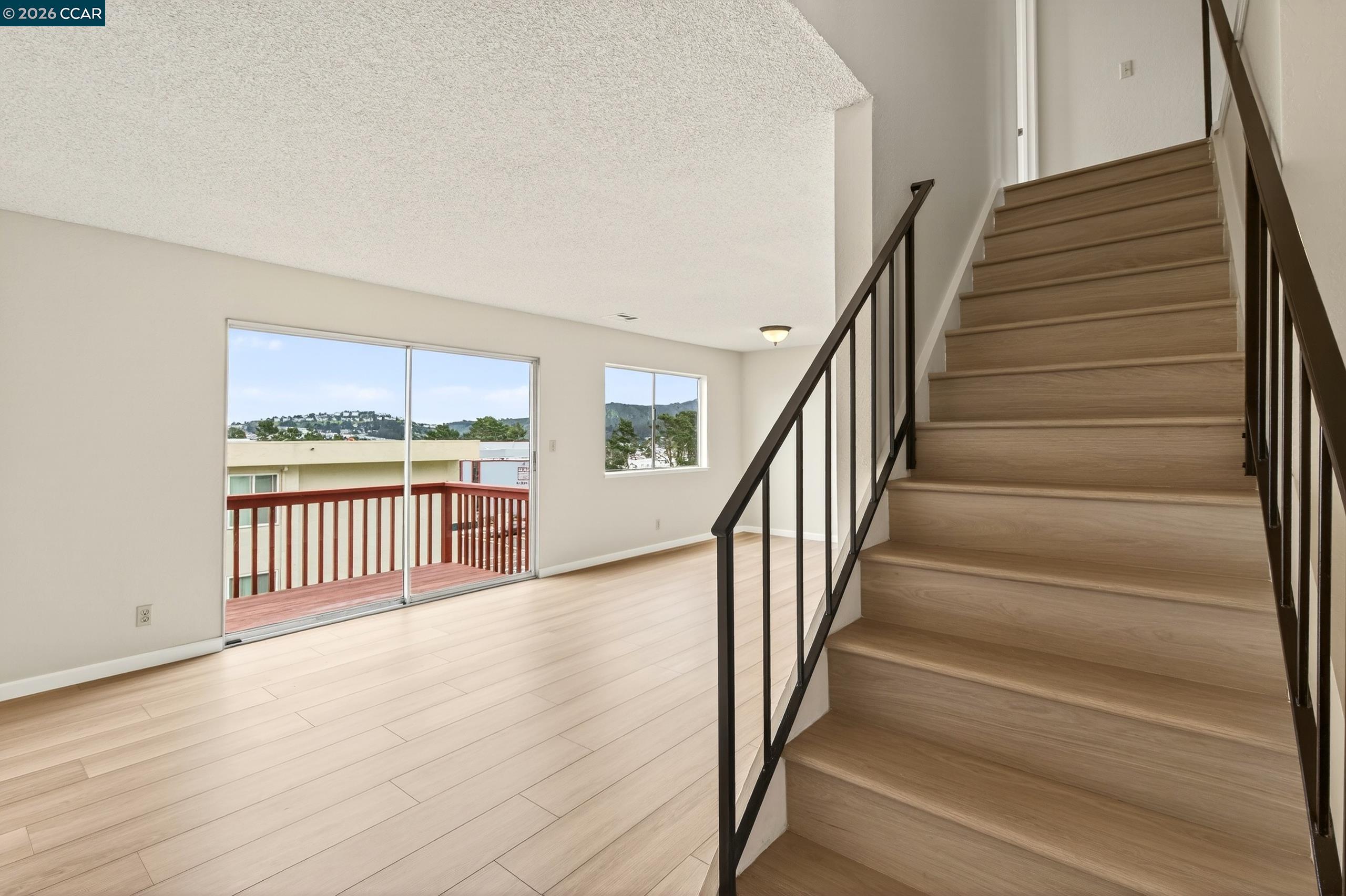 Detail Gallery Image 22 of 60 For 108 Saint Michaels Ct, Daly City,  CA 94015 - 3 Beds | 2/1 Baths