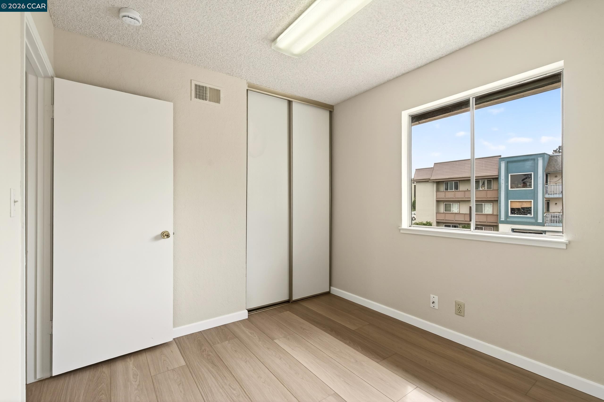 Detail Gallery Image 35 of 60 For 108 Saint Michaels Ct, Daly City,  CA 94015 - 3 Beds | 2/1 Baths