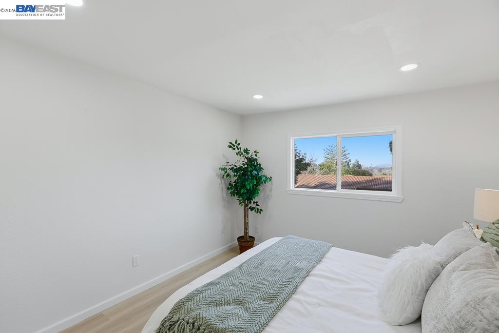 Detail Gallery Image 14 of 43 For 769 Covina Way, Fremont,  CA 94539 - 5 Beds | 3 Baths